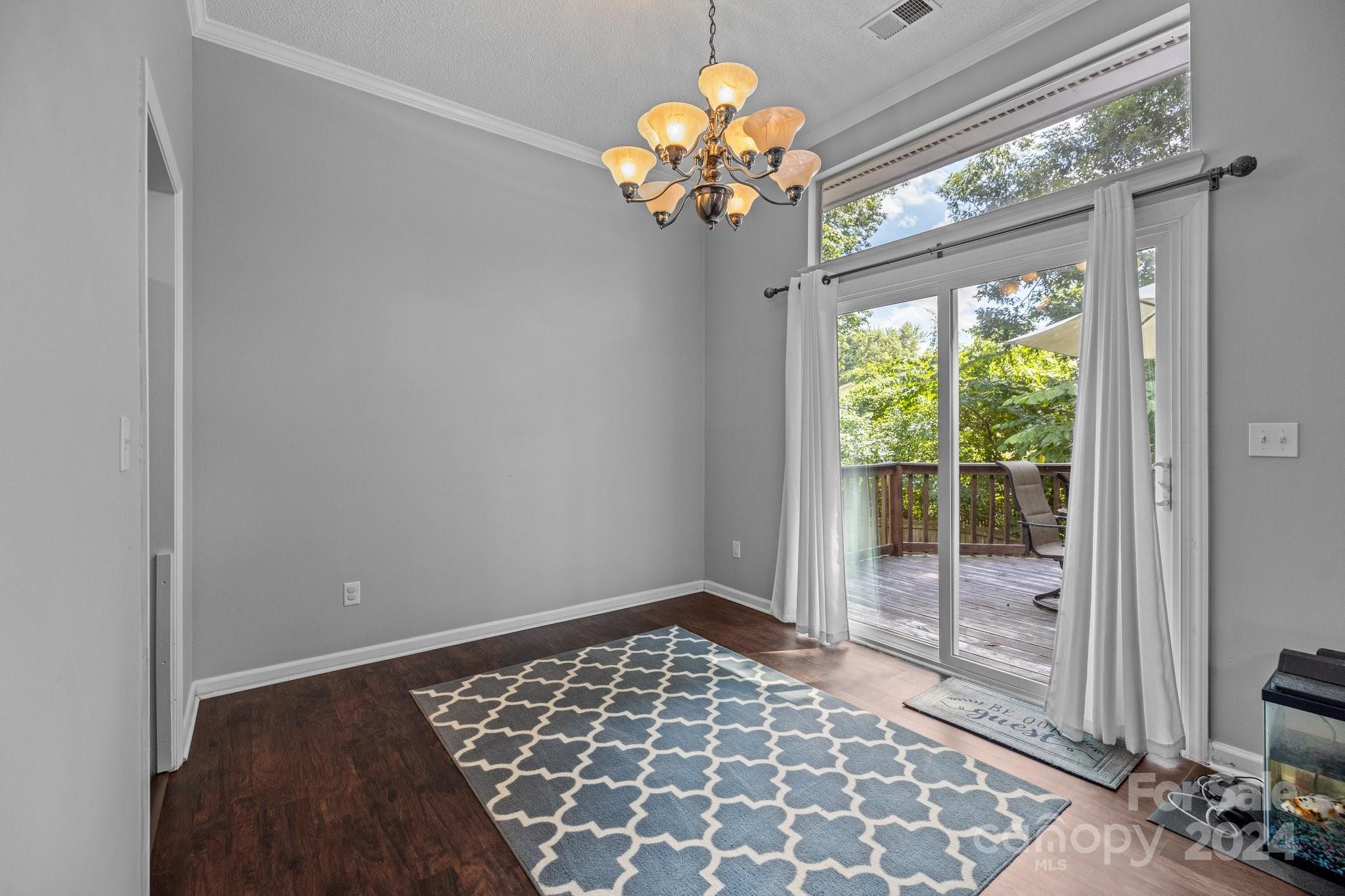 Mcalpine Woods - Residential