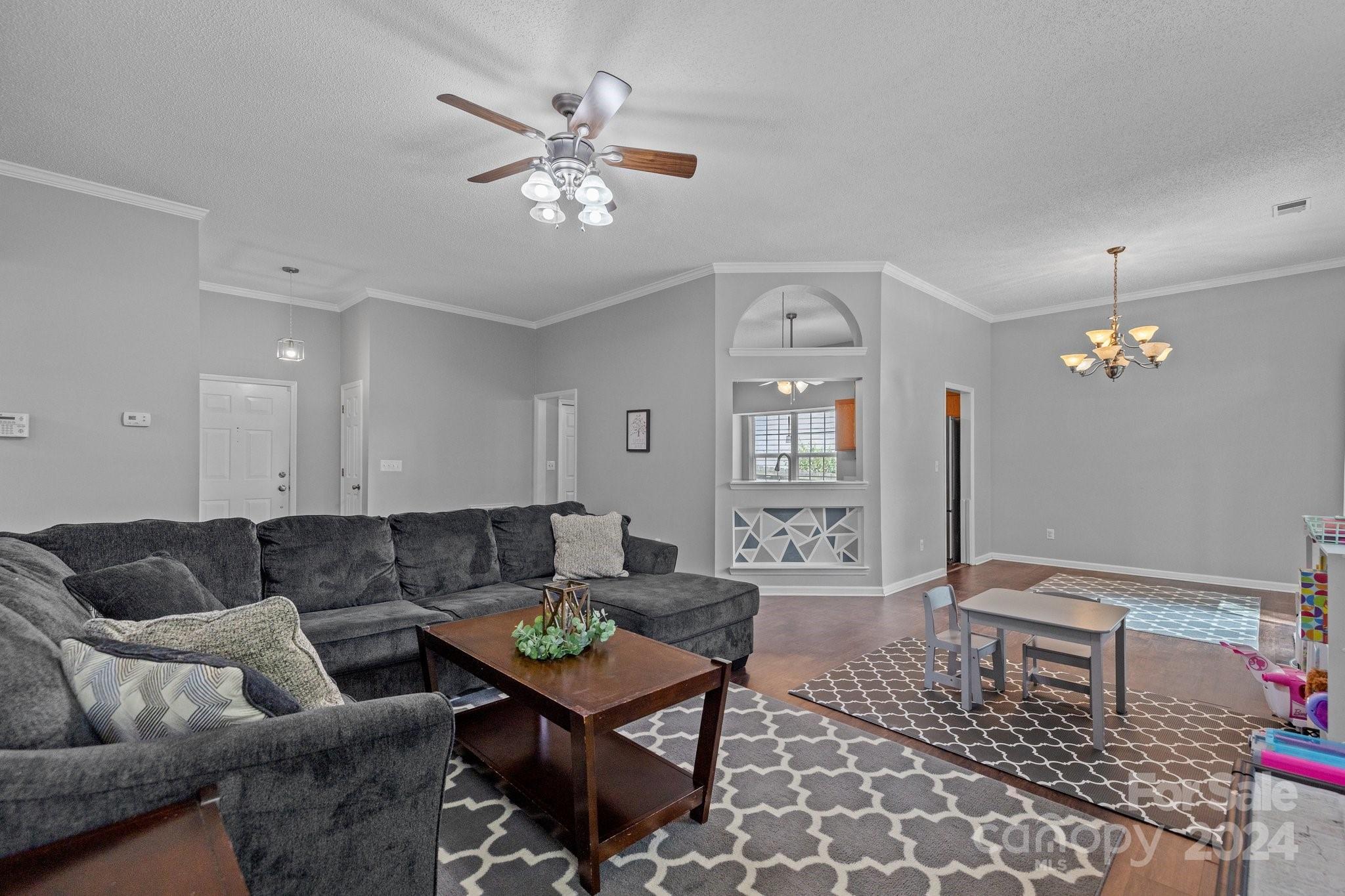 Mcalpine Woods - Residential