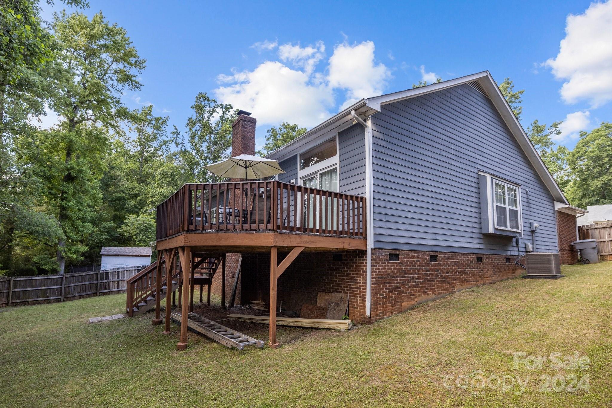 Mcalpine Woods - Residential