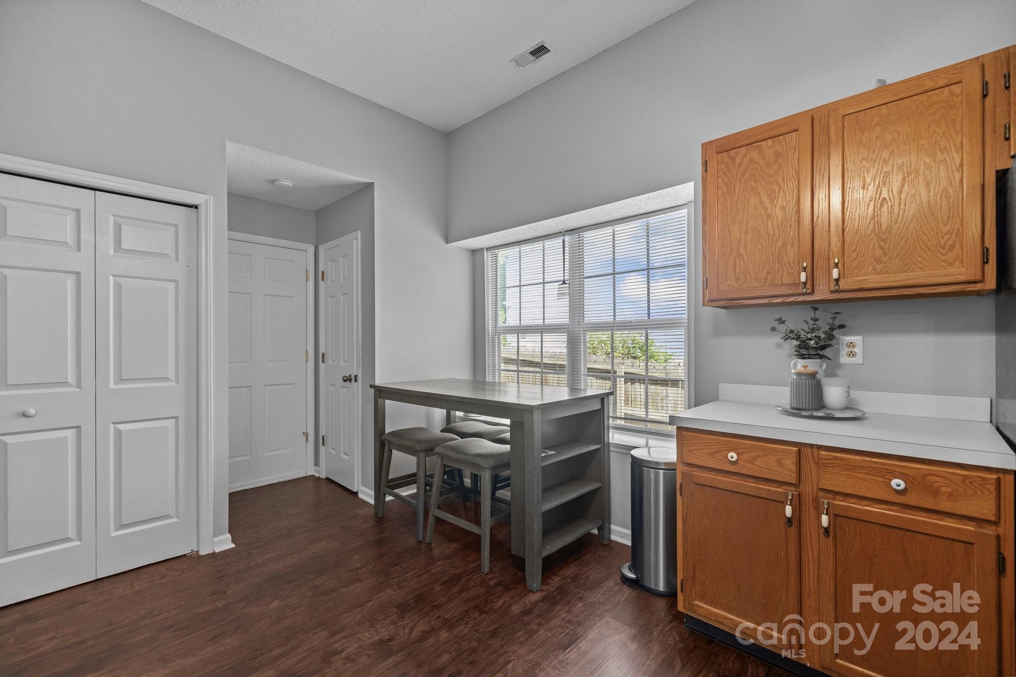 Mcalpine Woods - Residential