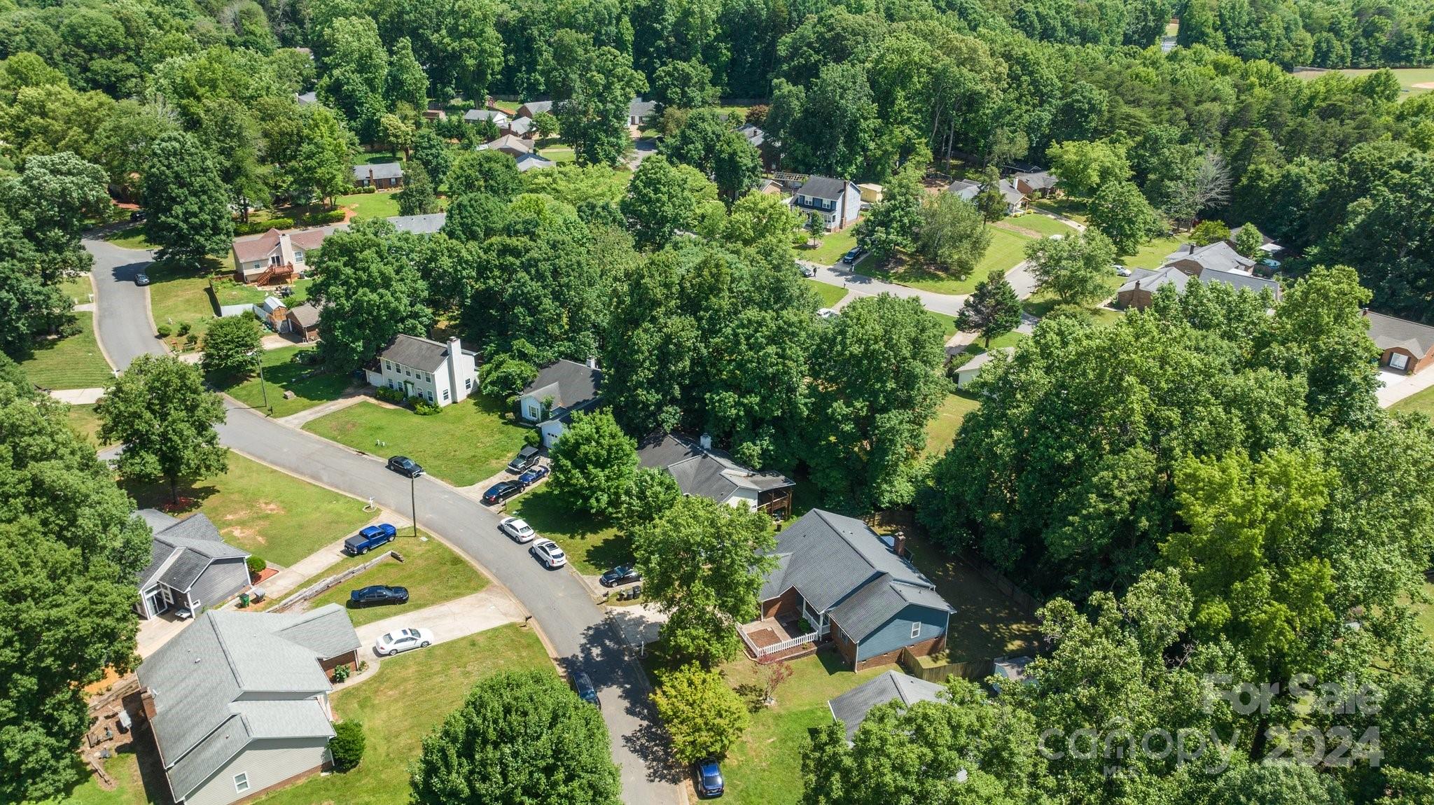 Mcalpine Woods - Residential