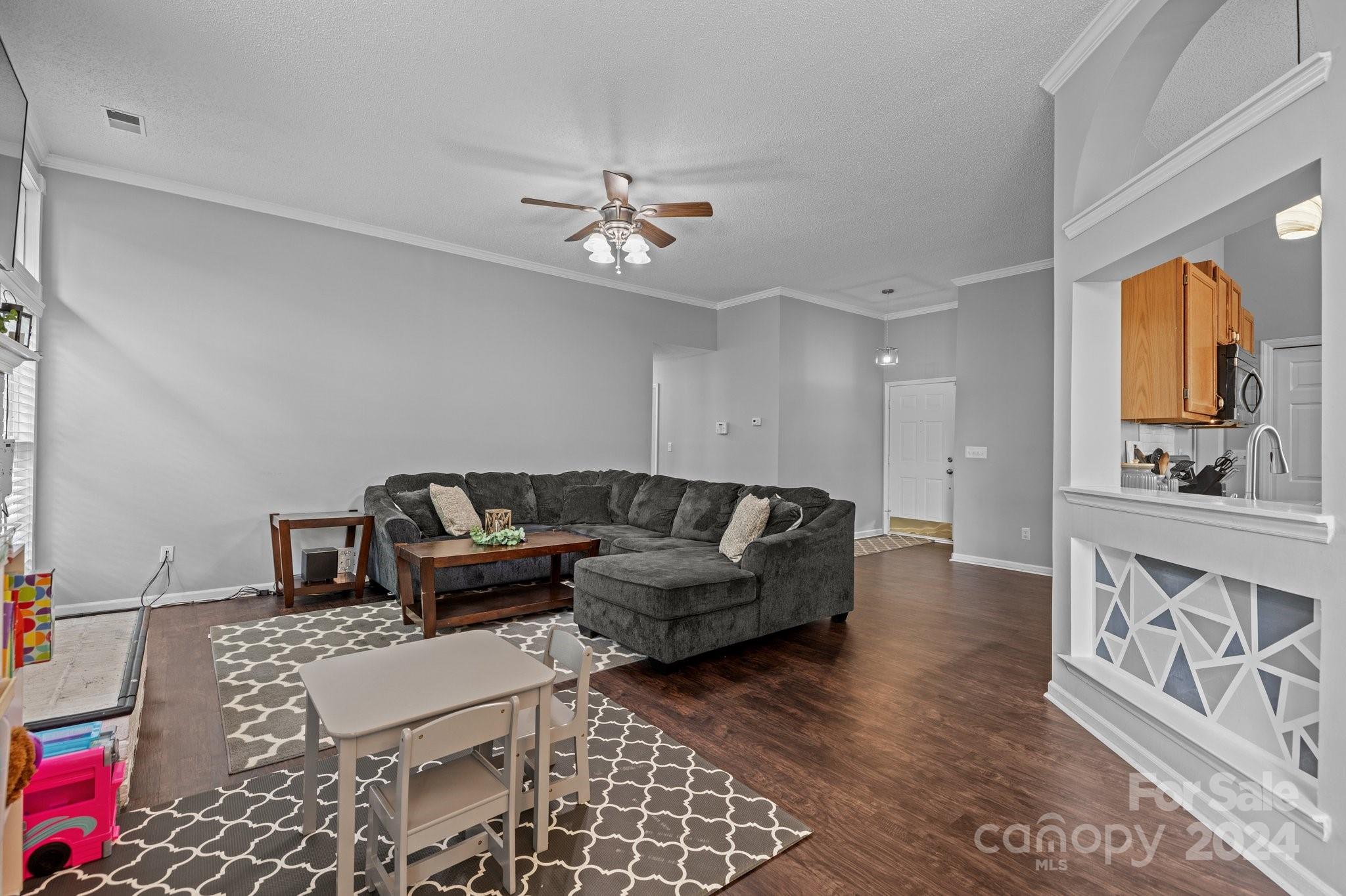 Mcalpine Woods - Residential