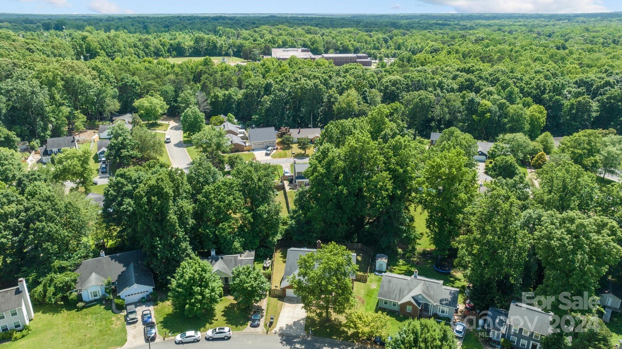 Mcalpine Woods - Residential