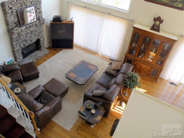 Laurel Pointe - Residential