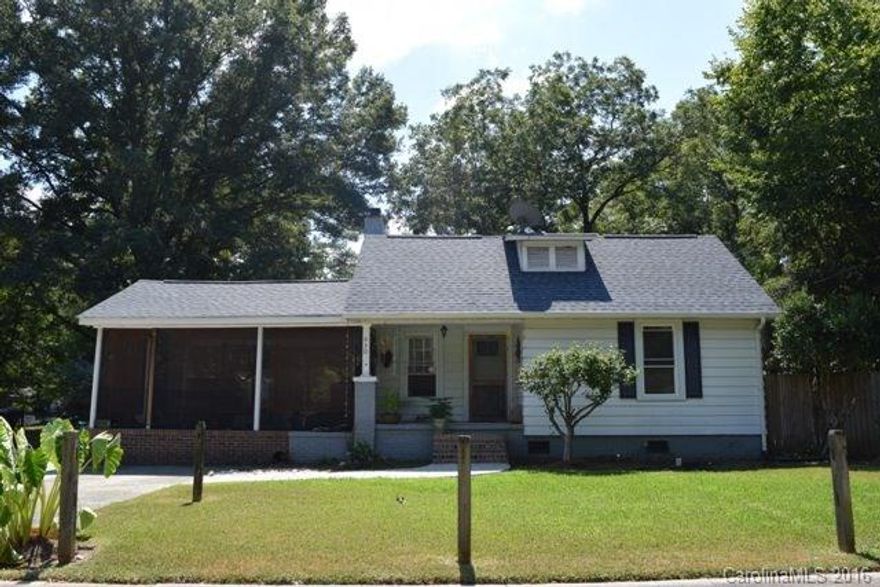 What a little dollhouse! This renovated mill house has it all! Brand new roof, new plumbing, new wiring, new ductwork, HVAC systems only 3 years old, new tankless water heater.  Open layout,  custom granite island/ bar with eating area.  Granite kitchen with farmer's sink, tons of cabinet space with glass fronts.  Original hardwoods throughout, custom doors w/ opaque glass. Screened porch, fenced yard  Within walking distance to downtown Rock Hill and Fountain Park! *Include 2nd Tax#6250503006.