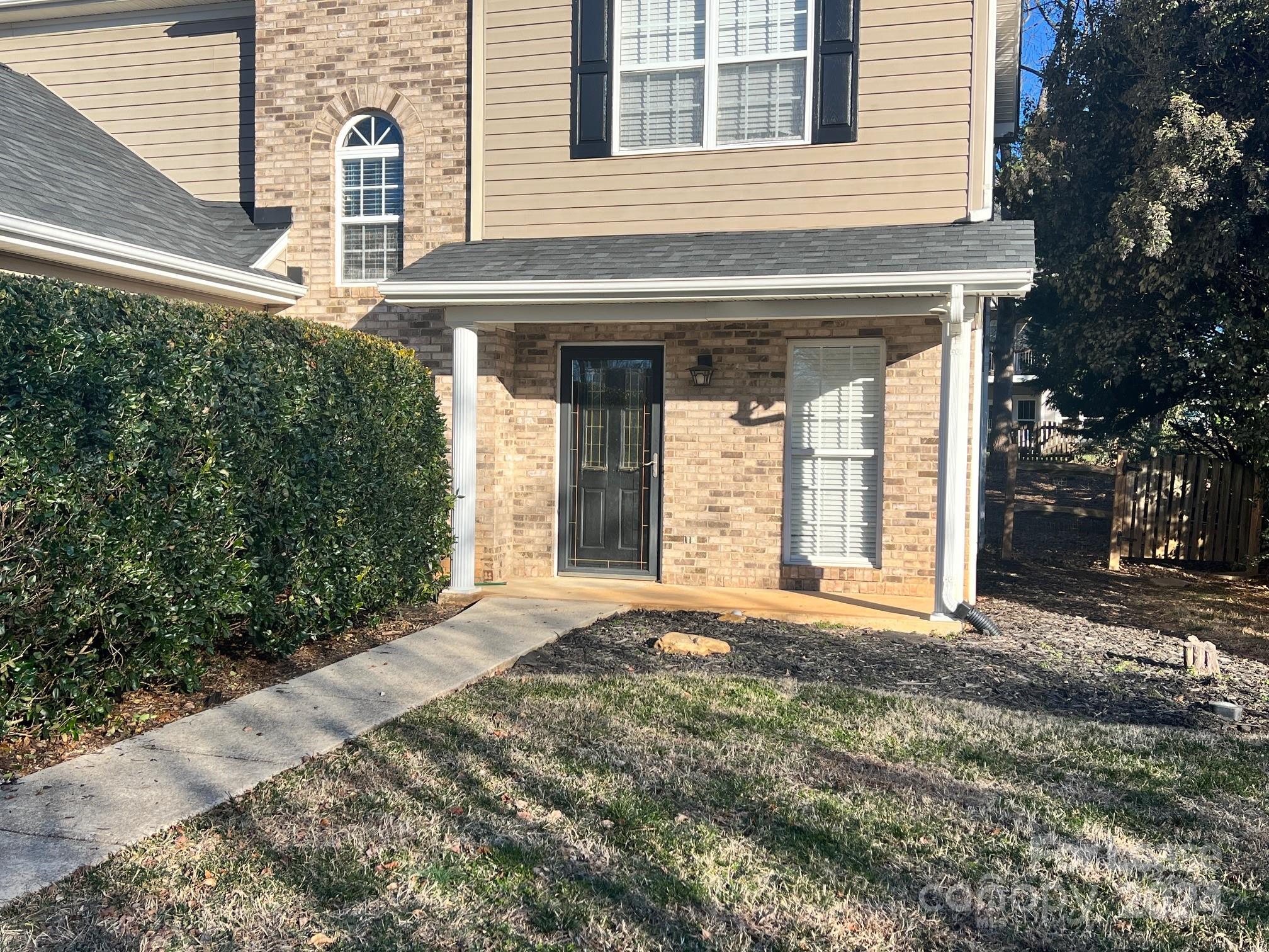 Commodore Peninsula - Residential Lease