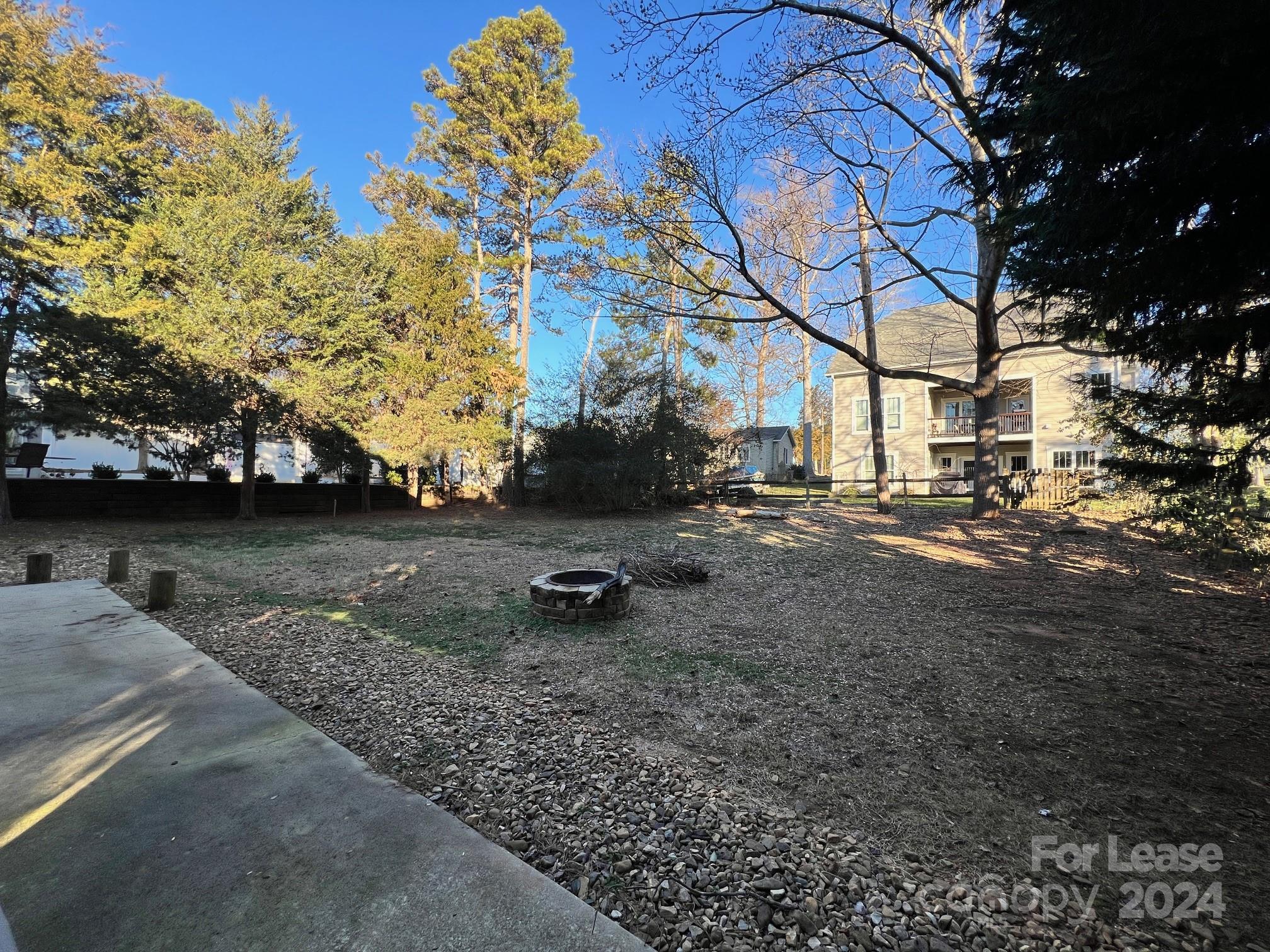 Commodore Peninsula - Residential Lease