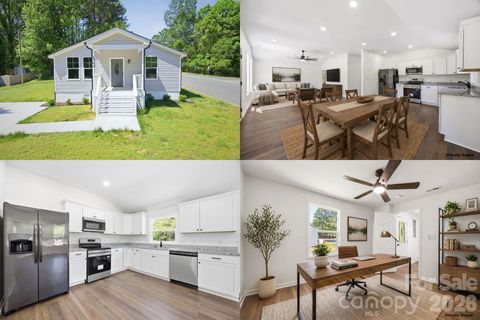 Photo of 3204 Amay James Avenue, Charlotte, NC 28208 (MLS # 4369381)