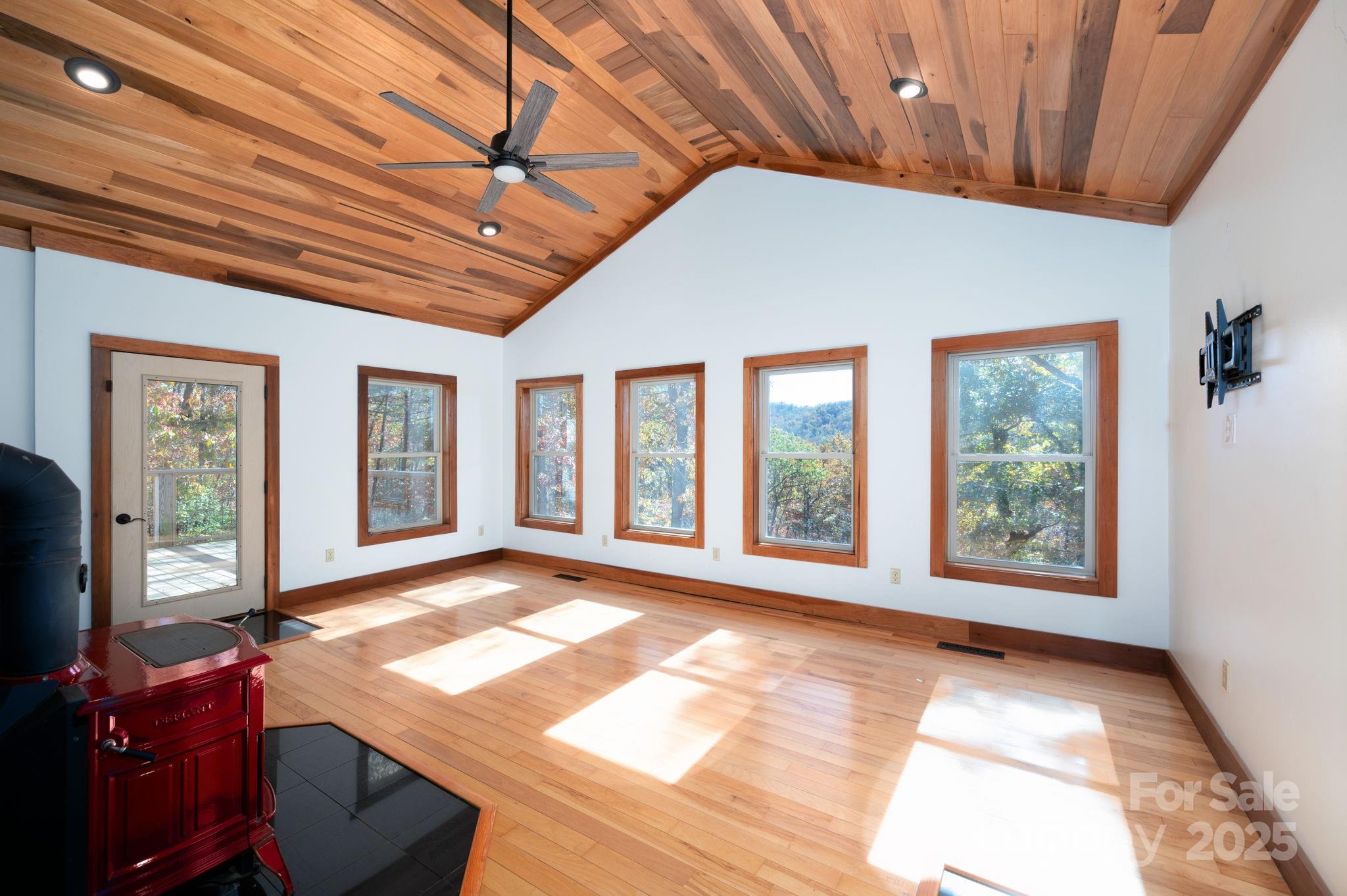 22 Faholoa Ridge Road