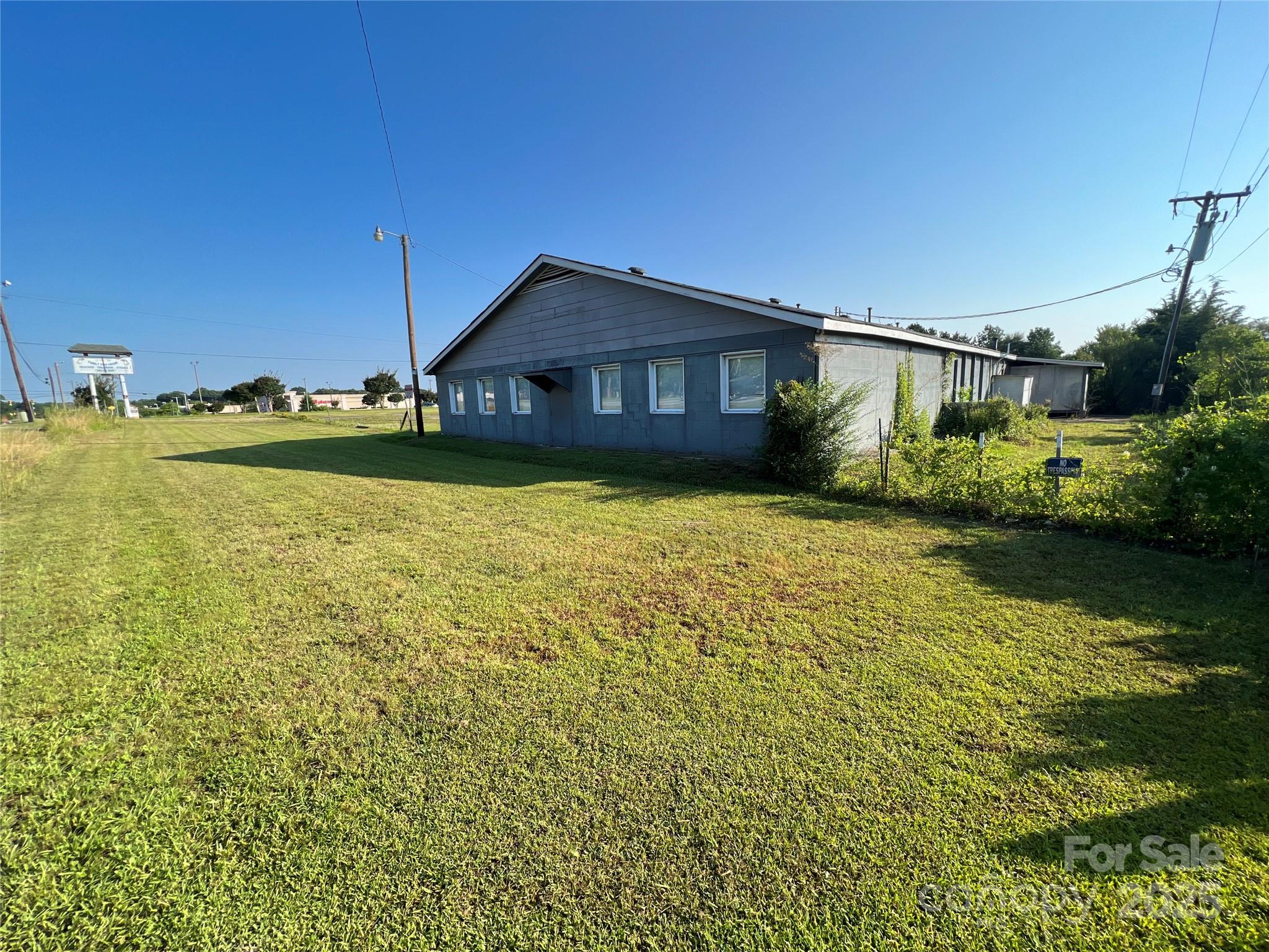 5212 Old Charlotte Highway