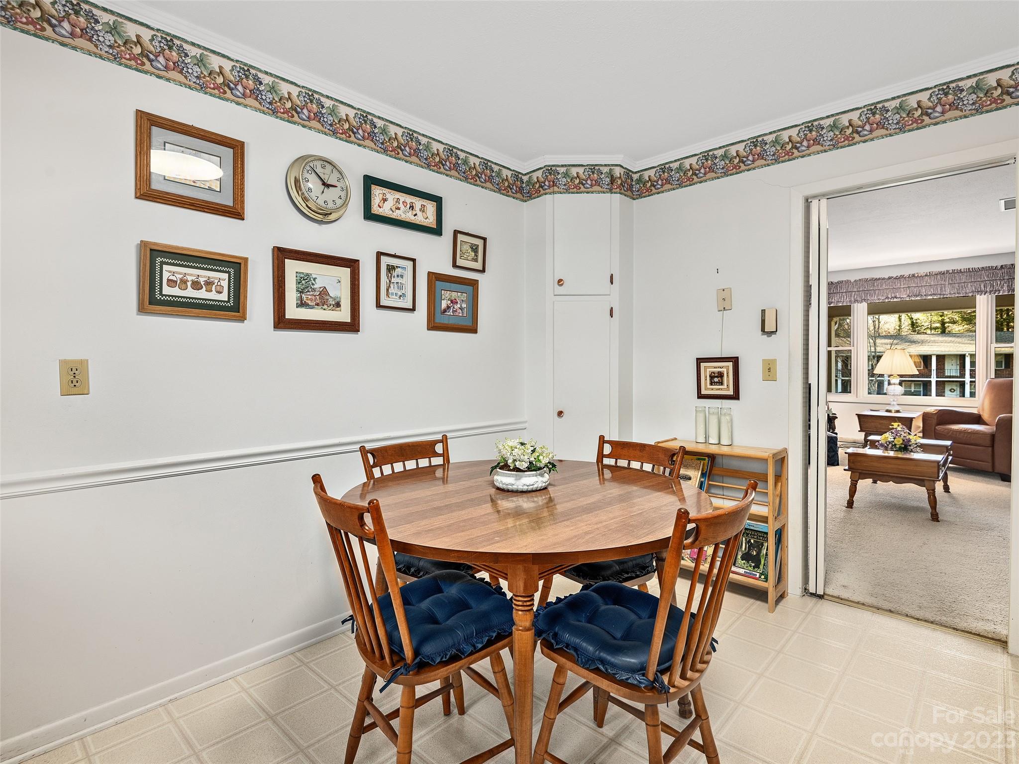 Flat Rock Manor - Residential