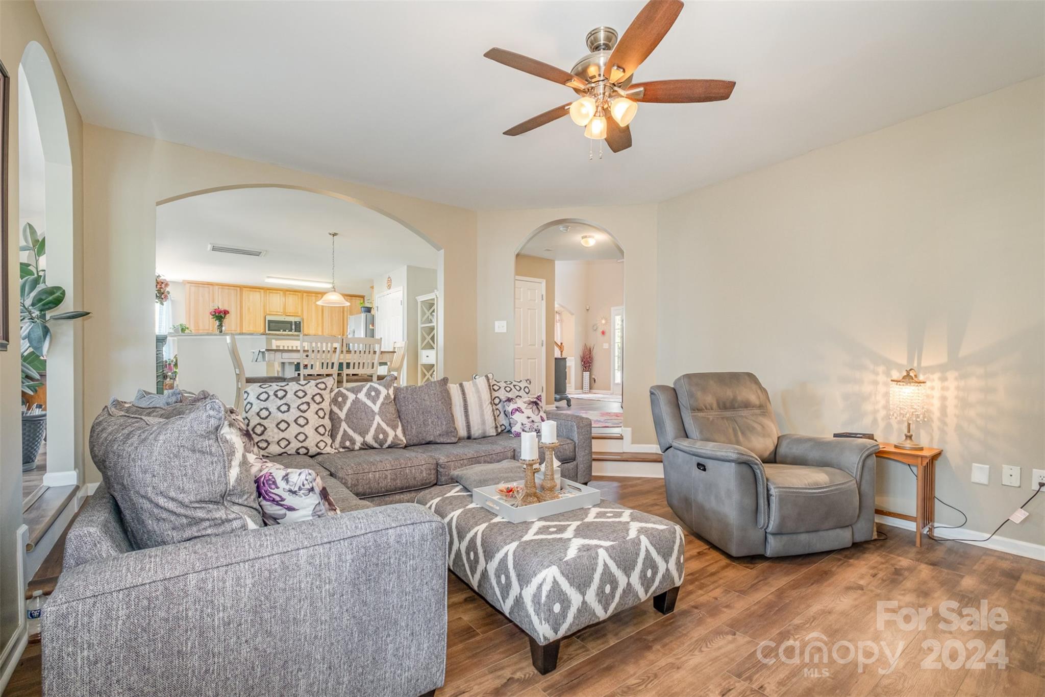 Curtis Pond - Residential