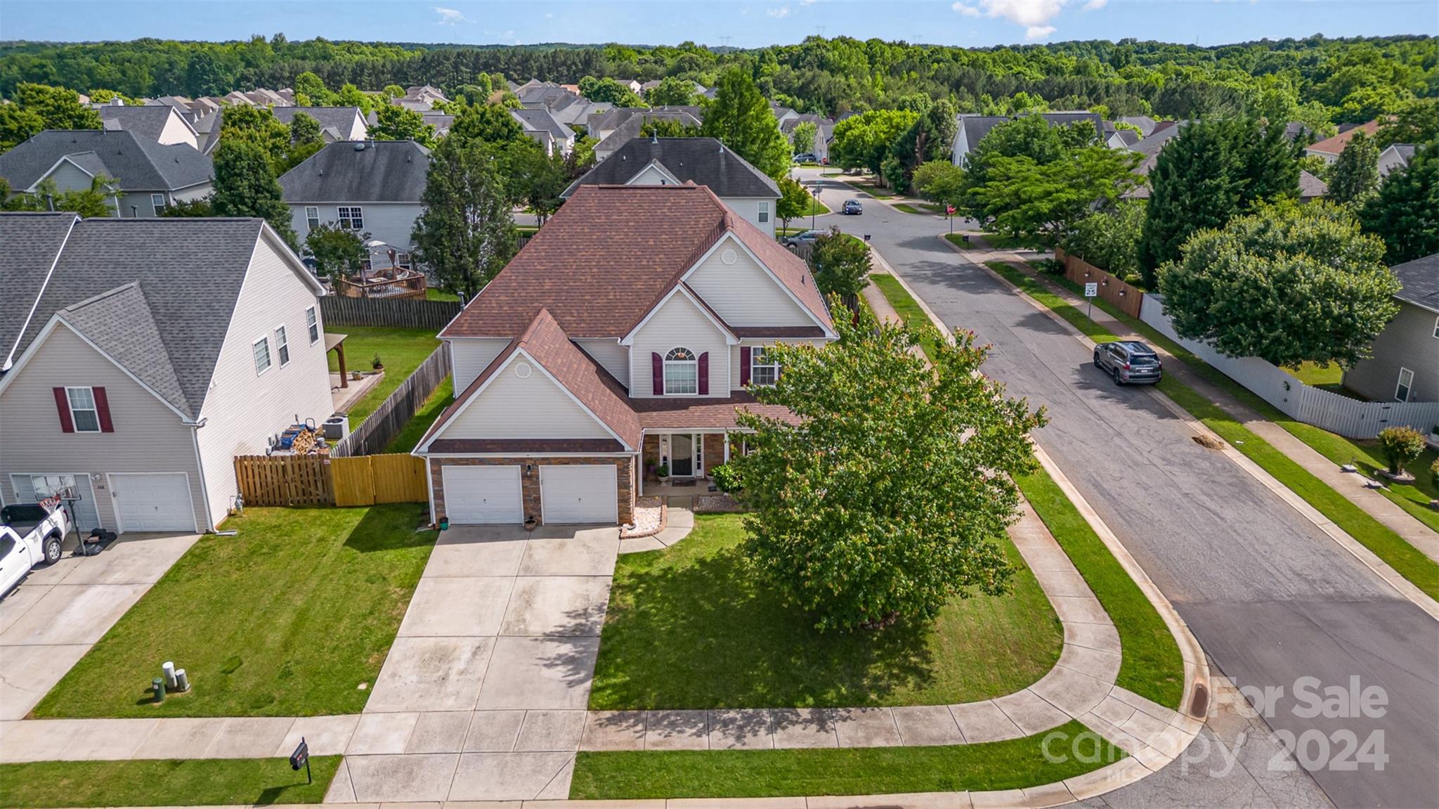 Curtis Pond - Residential