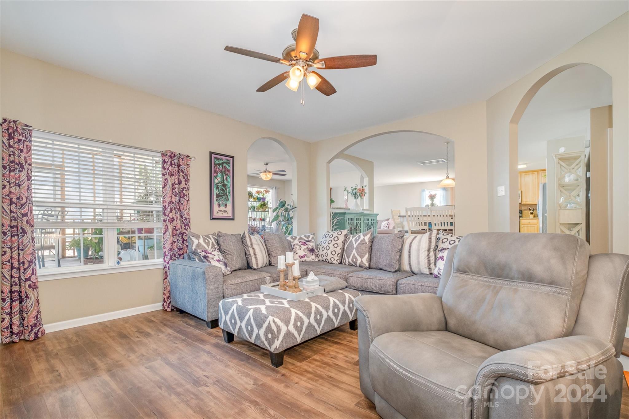 Curtis Pond - Residential