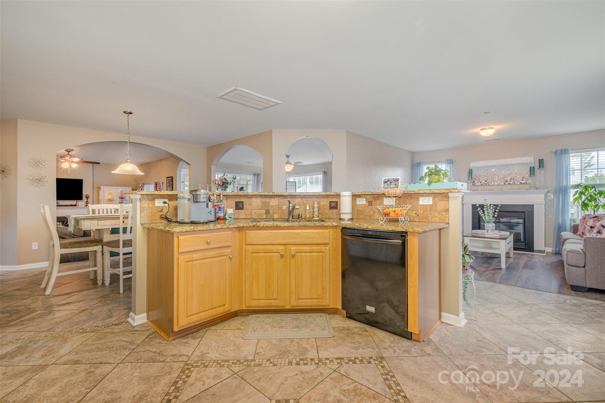 Curtis Pond - Residential