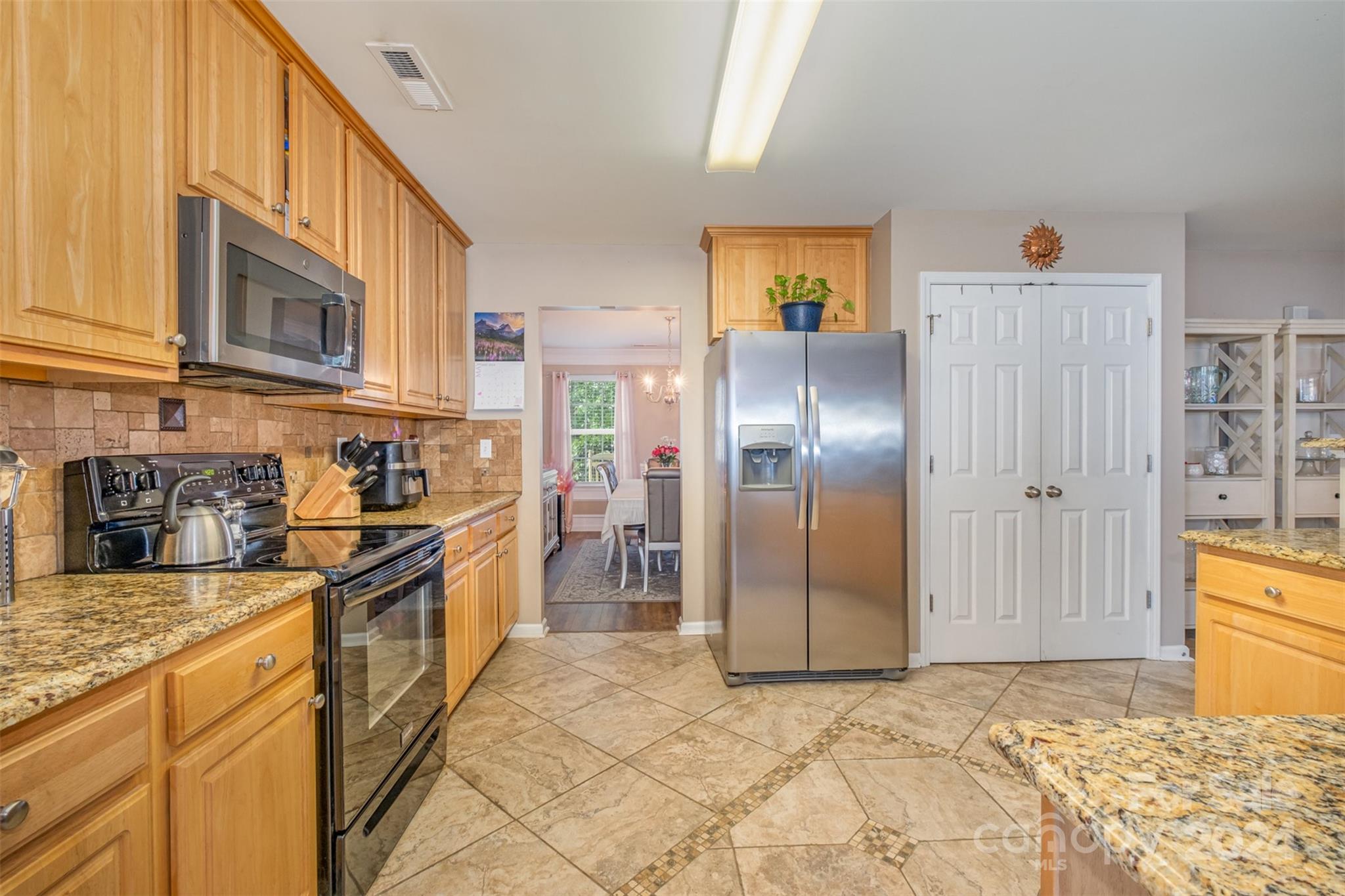 Curtis Pond - Residential