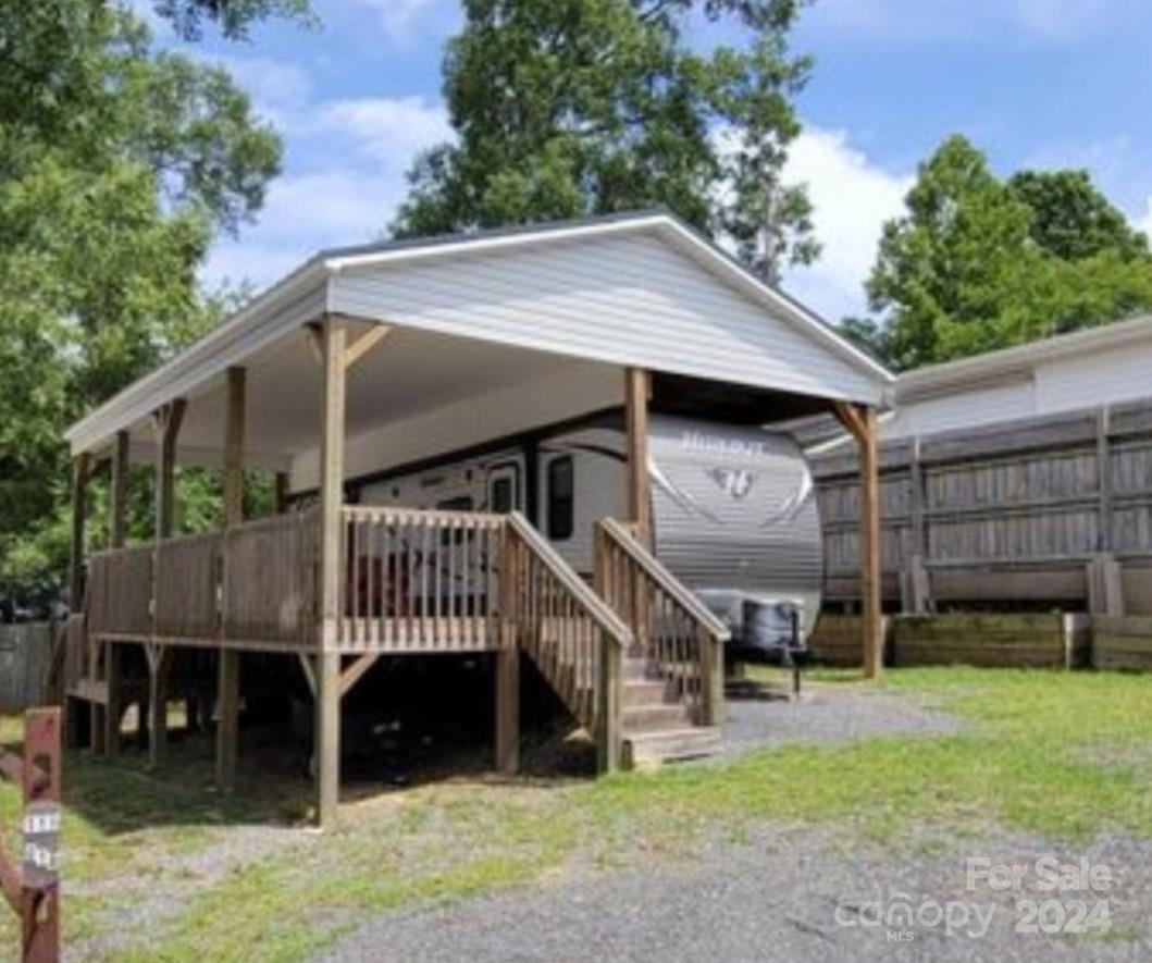 Twin Harbor - Residential