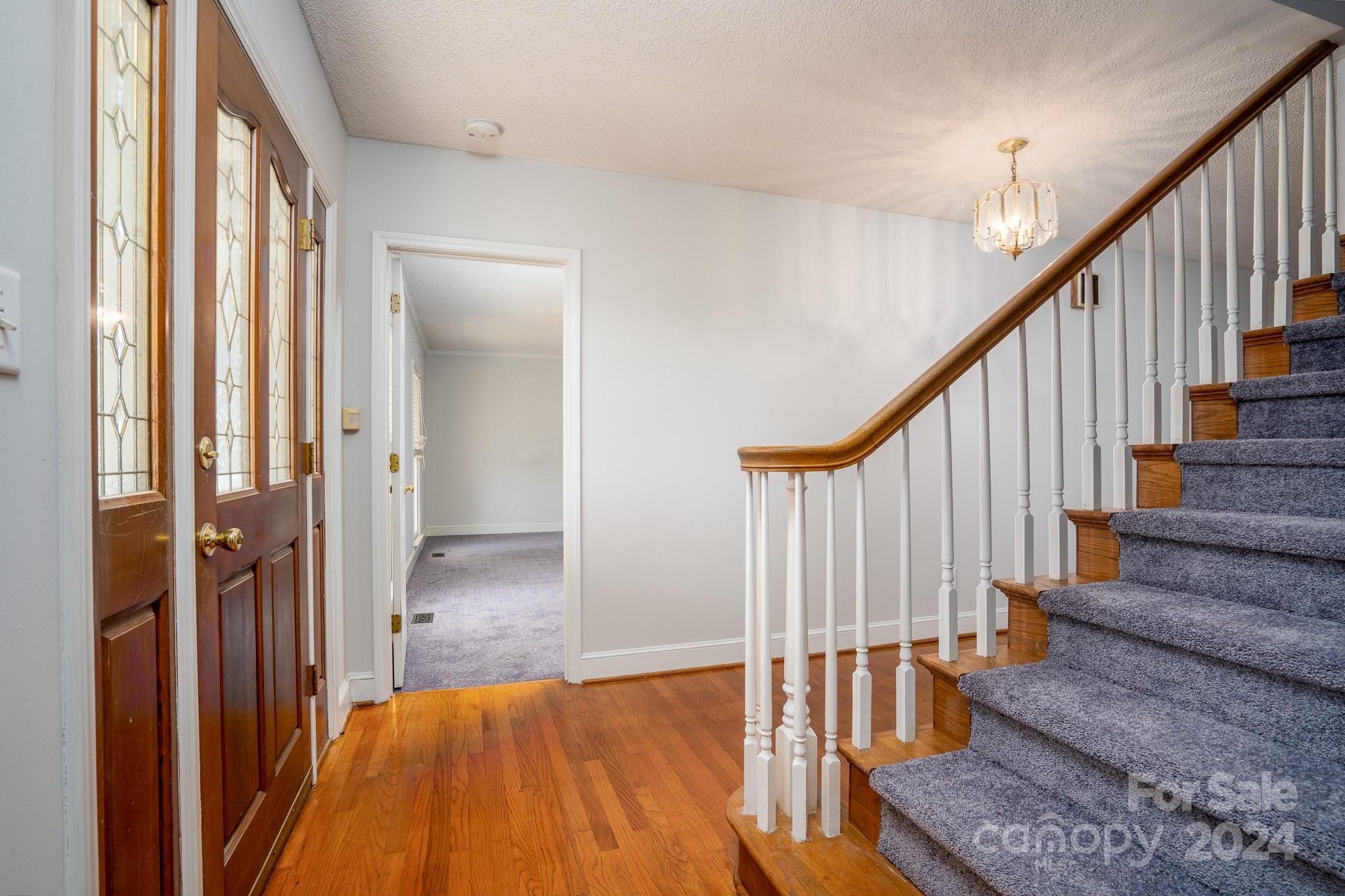 Cross Creek - Residential