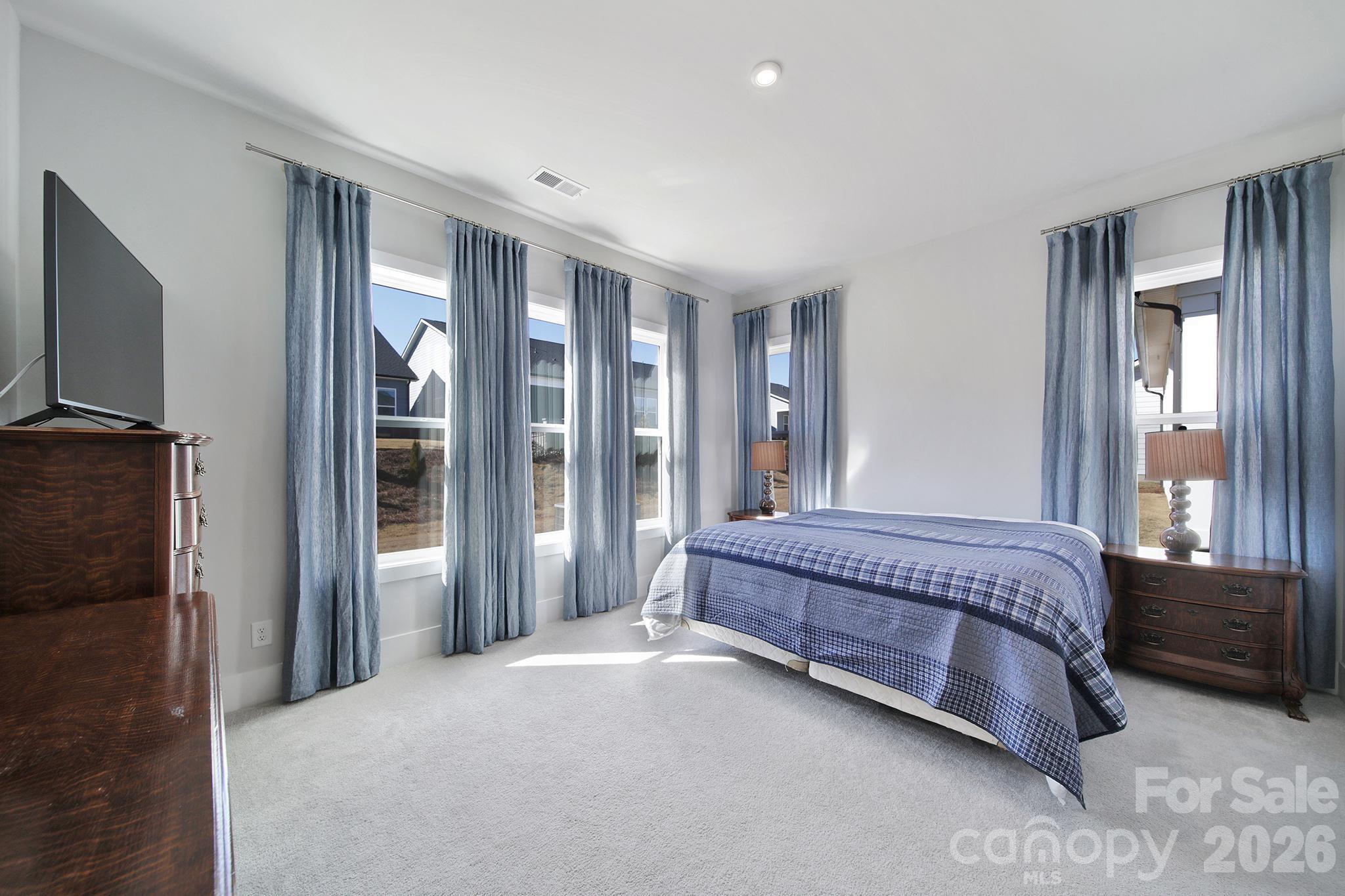 Griffith Lakes - Residential