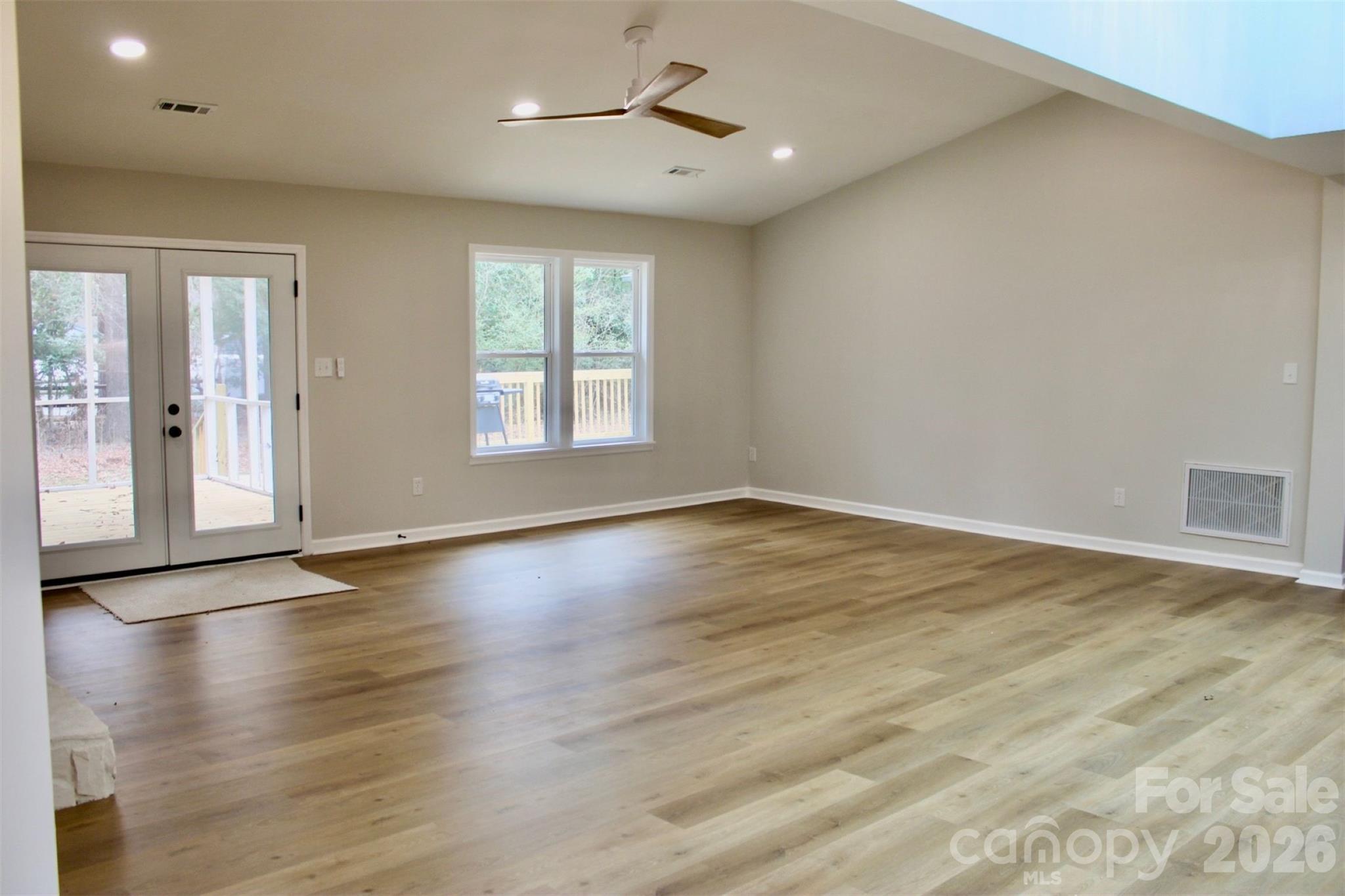 Provincetowne - Residential