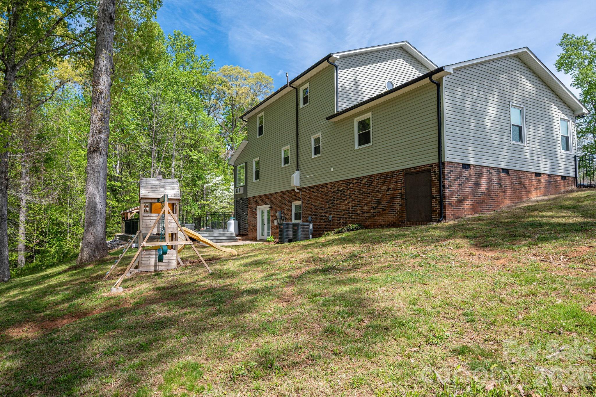 4703 N Nc 16 Business Highway