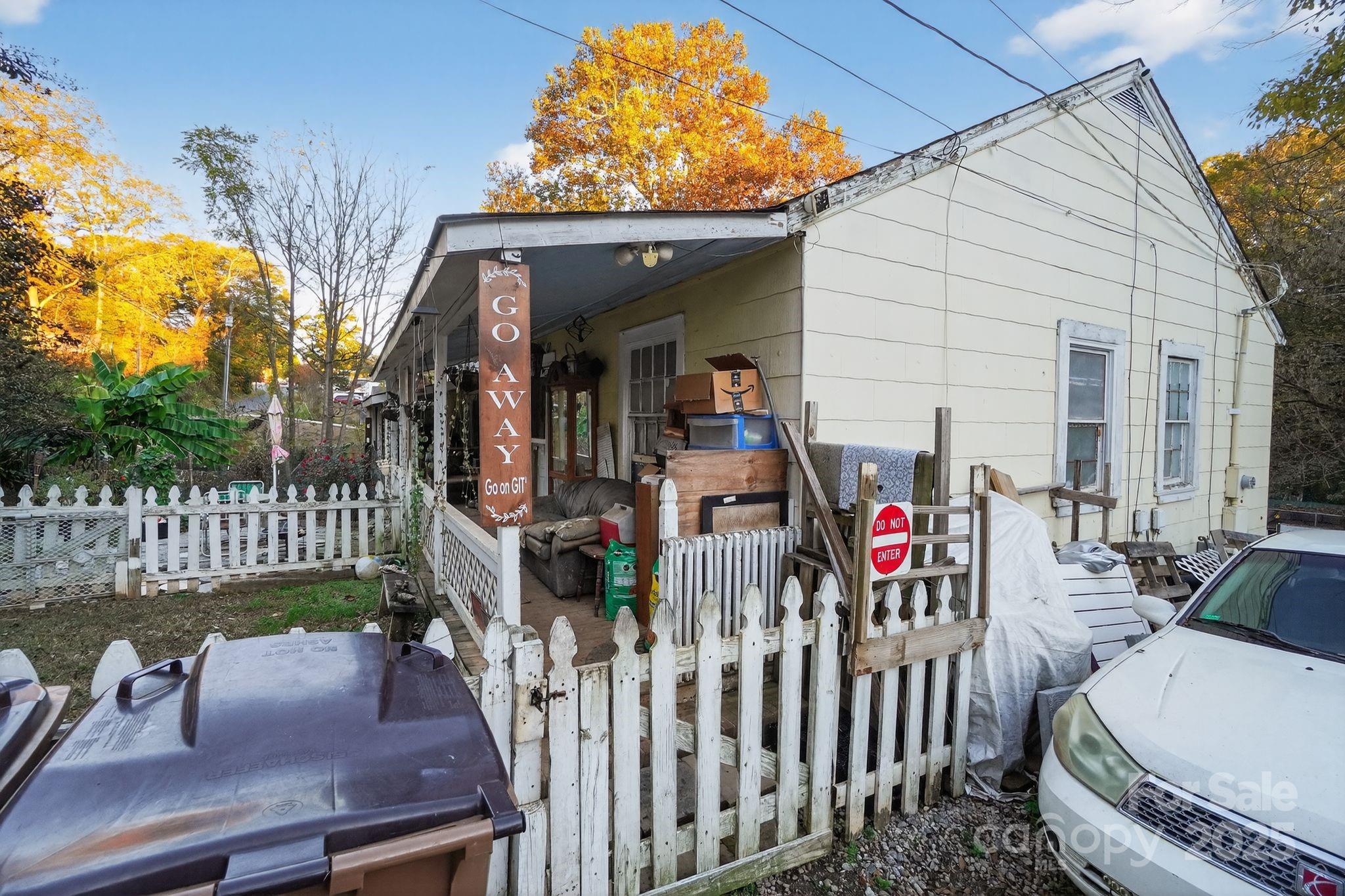 611 W Main Street Extension