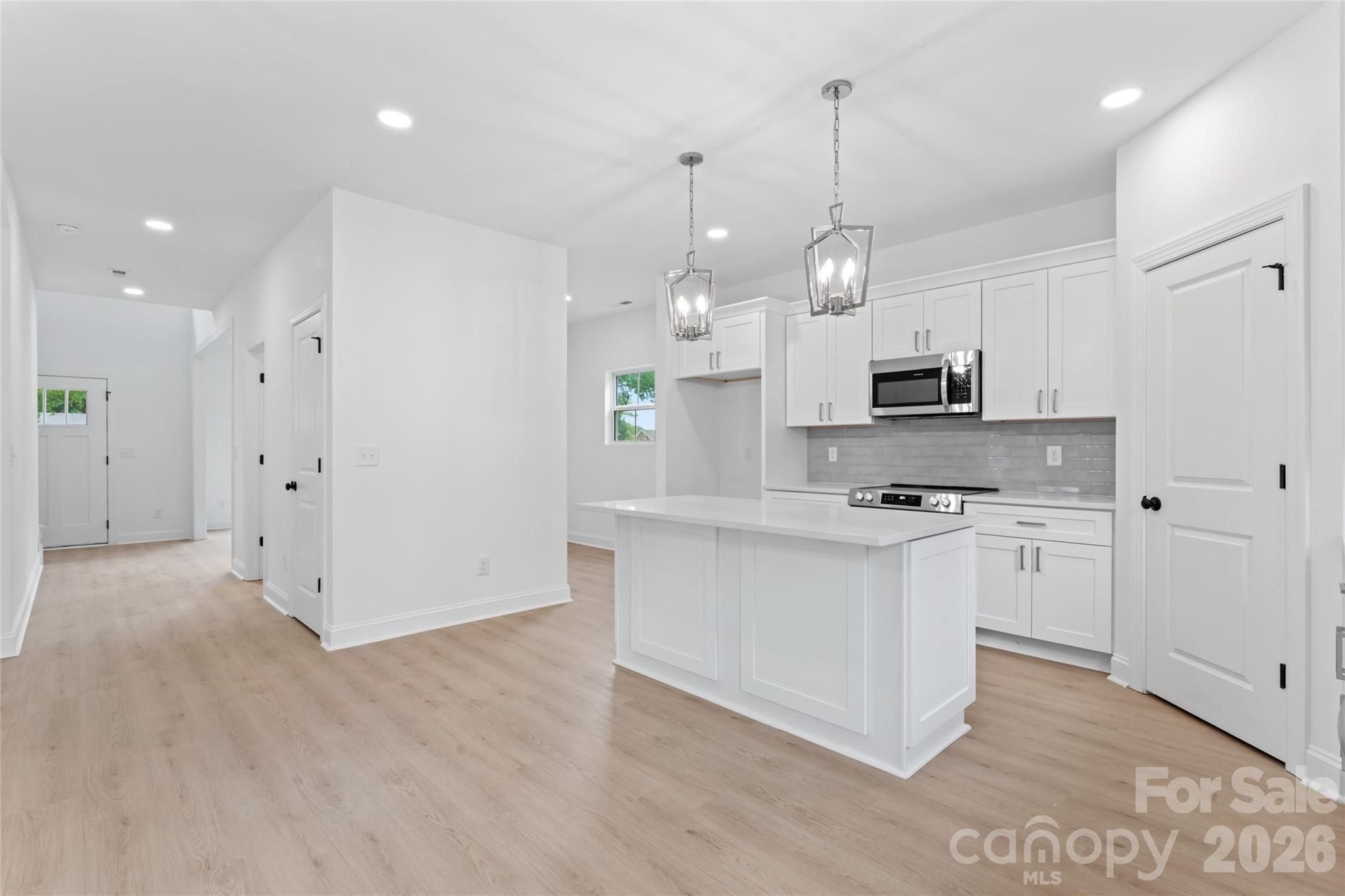 209 Henderson Circle