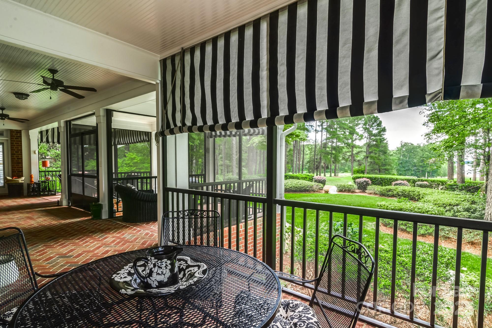 The Peninsula - Residential