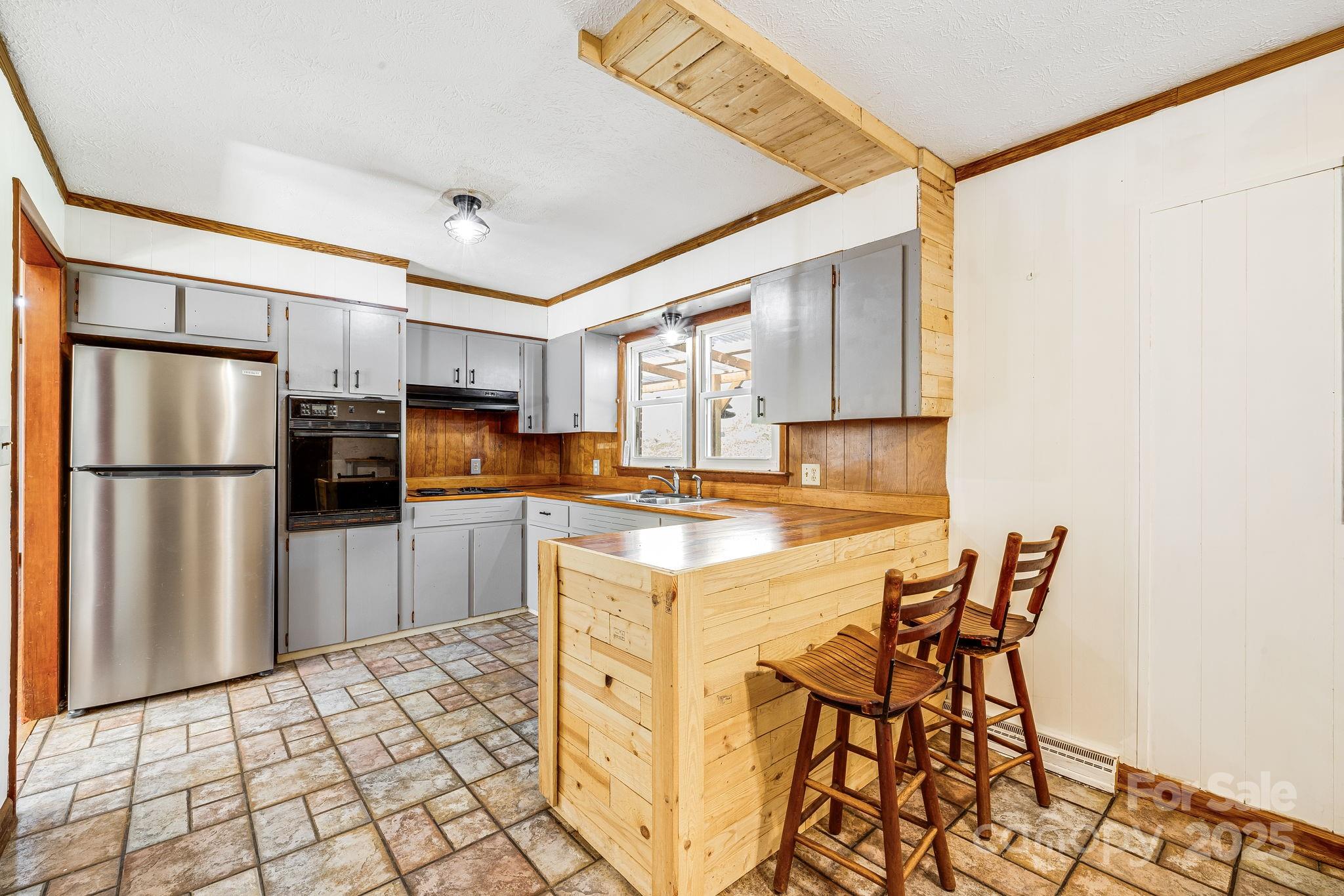 1675 Ponder Creek Road