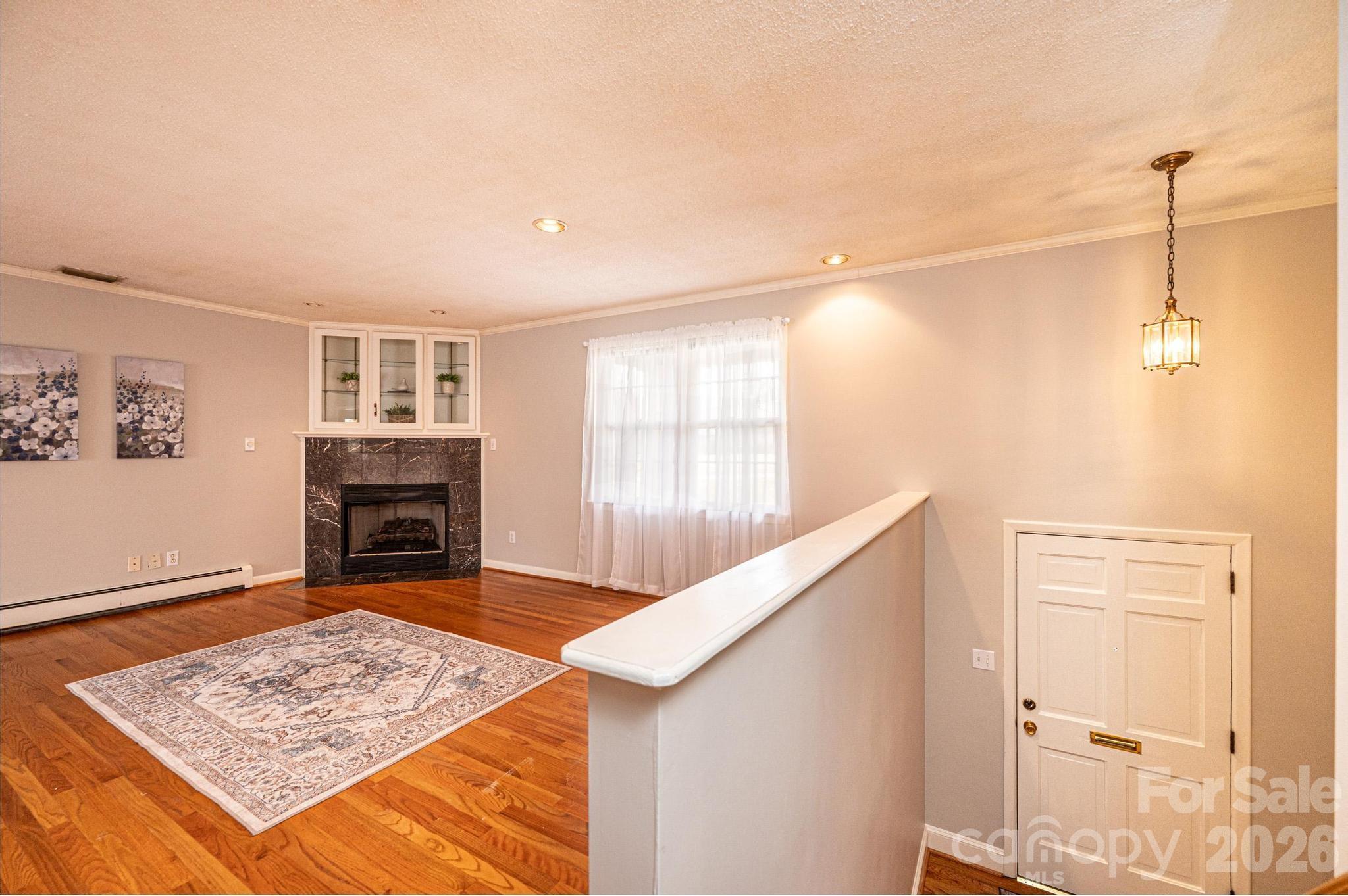 1063 4th Avenue Drive NW