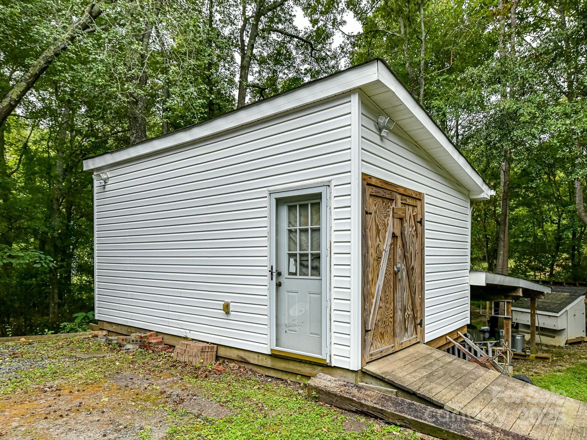 Kingsbury Acres - Residential