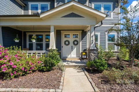 Photo of 4144 Oarman Court, Fort Mill, SC 29708 (MLS # 4309953)