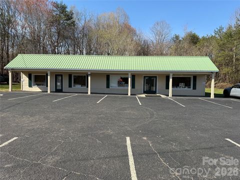 2504 Newton Drive Statesville NC 28677