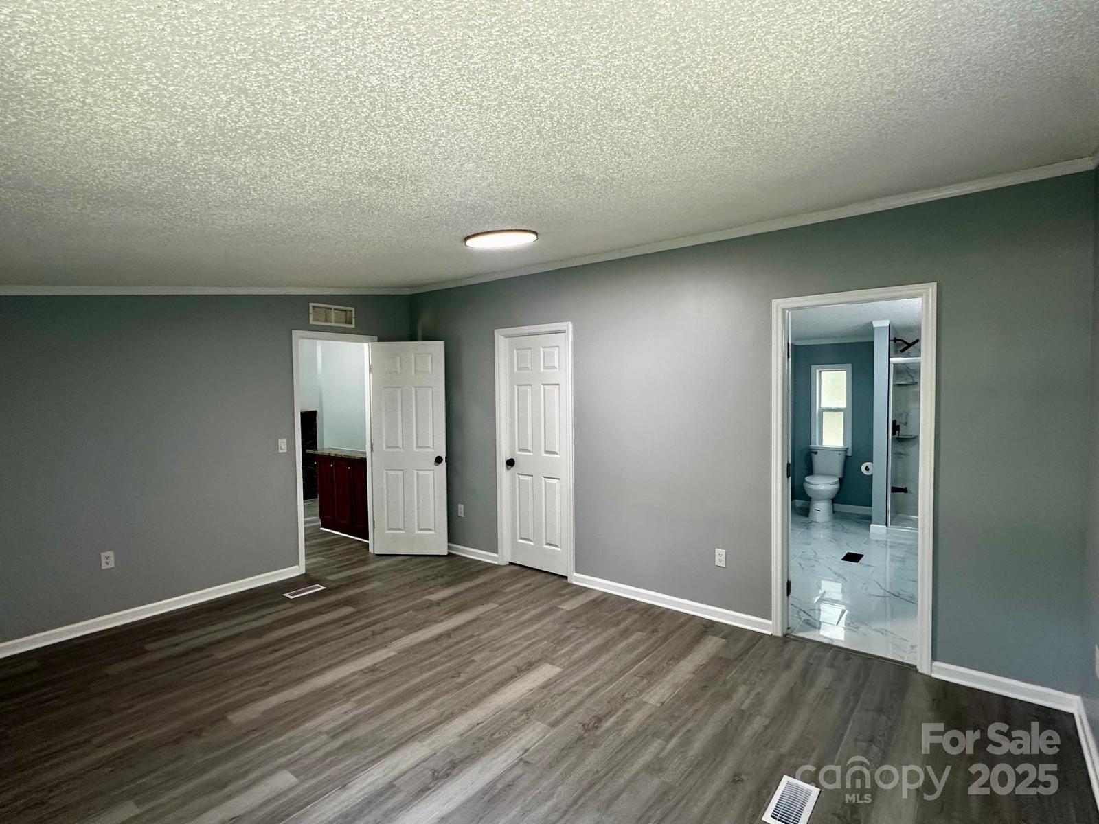 Colonial Estates - Residential