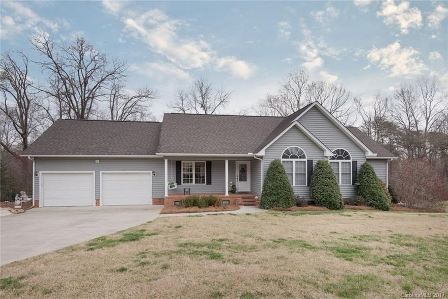 Lovely 4 Bedroom, 3 Full Bath and 1 Half Bath home in lovely private setting.  Close to all, but with the charm of being in the country.READY TO MOVE-IN!