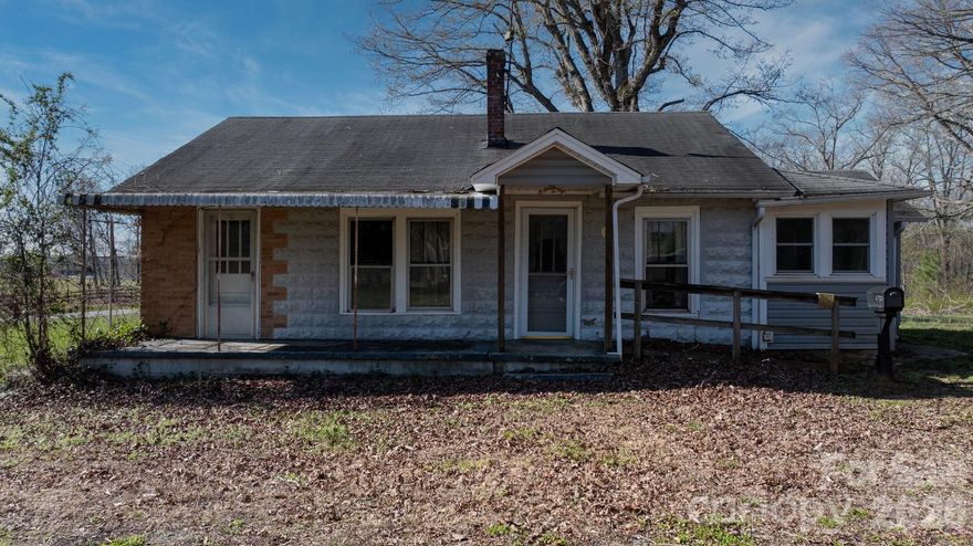 Investor Special with Endless Potential on 1.37 Acres!

Unlock the possibilities with this charming cottage-style bungalow situated on a spacious 1.37-acre lot. Offering a rare combination of land, location, and opportunity, this property is ideal for investors looking to renovate, rent, or flip.

The home features a functional single-story layout ready for transformation, providing a solid foundation for your next project. With the right vision, this property can be reimagined into a desirable residence or income-producing asset.

Conveniently located just minutes historic downtown Catawba, lovely downtown Newton as well as easy access to the interstate, this property offers simple commuting and strong appeal for future buyers or tenants. Enjoy close proximity to shopping, dining, and local entertainment, making it an attractive option for those seeking both space and convenience while in enjoying the country style feel! 

Whether you’re looking to add to your portfolio or take on your next renovation project, this property presents a compelling opportunity with substantial upside. Bring your vision and capitalize on everything this 1.37-acre investment has to offer!