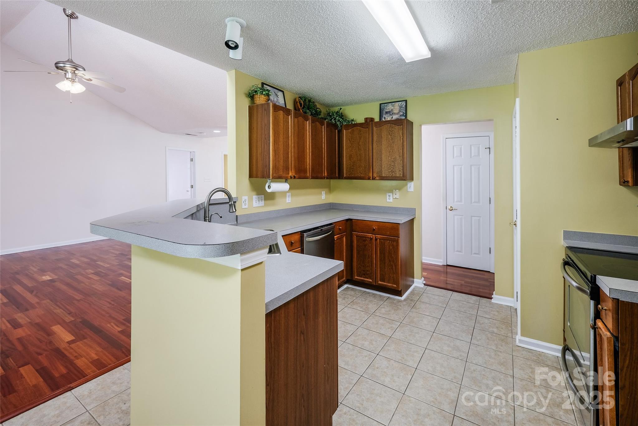 Eastfield Ridge - Residential