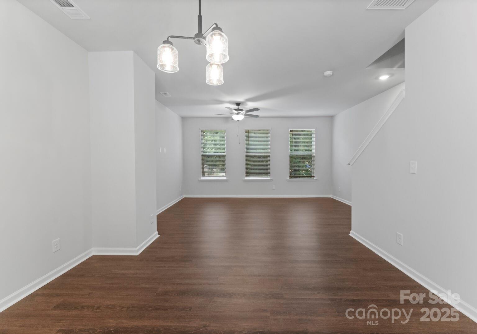 6041 King Charles Court 17