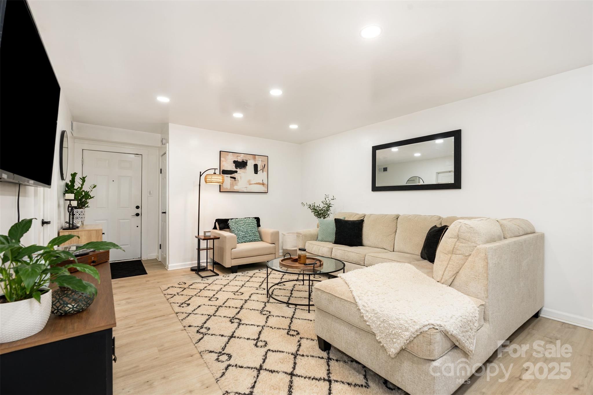 1635 Merry Oaks Road