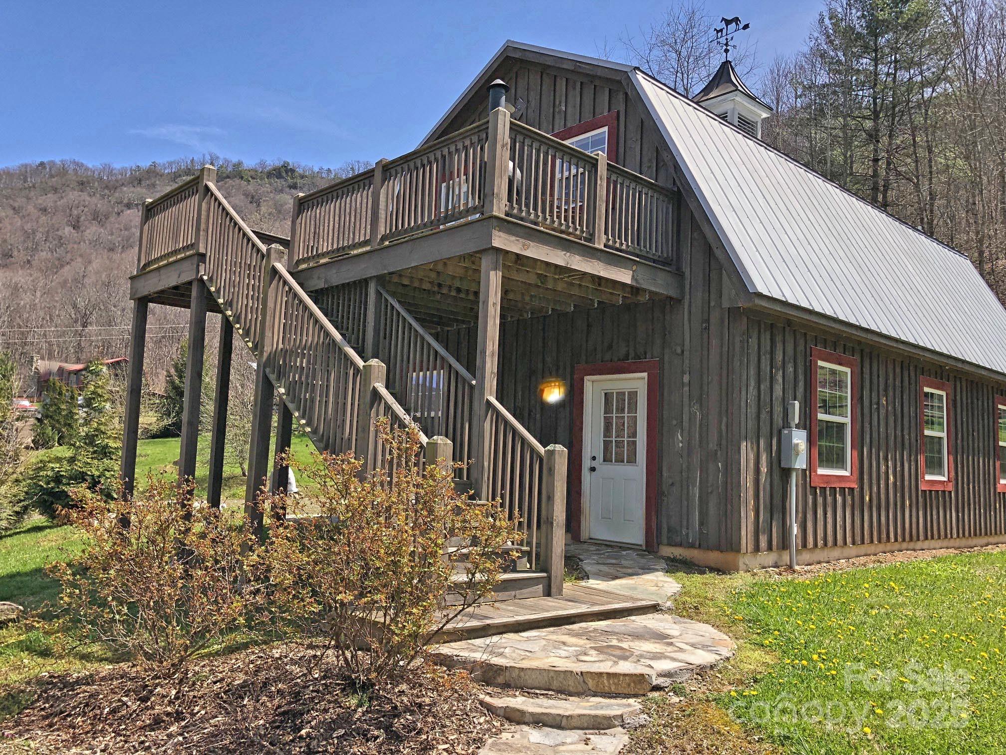 147 & 131 Gentry Farm Drive