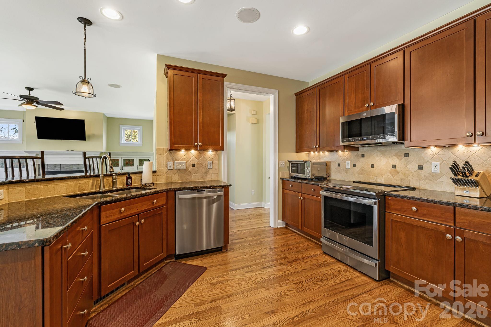 Biltmore Lake - Residential