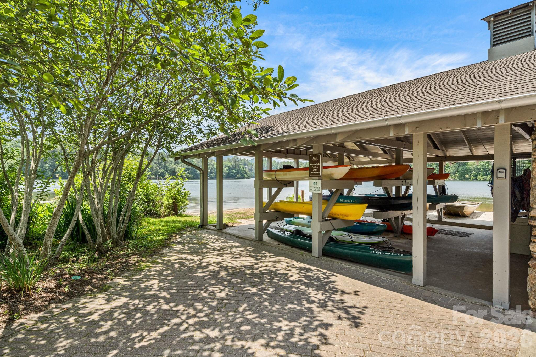 Biltmore Lake - Residential