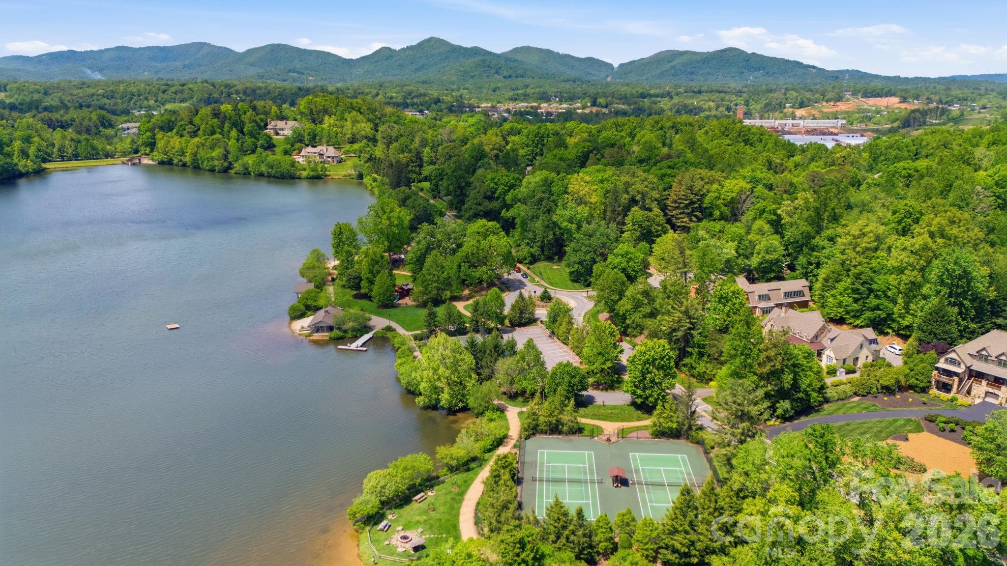 Biltmore Lake - Residential