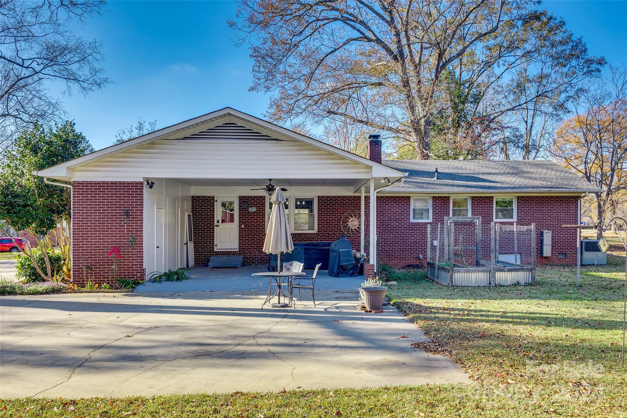 Hillcrest - Residential