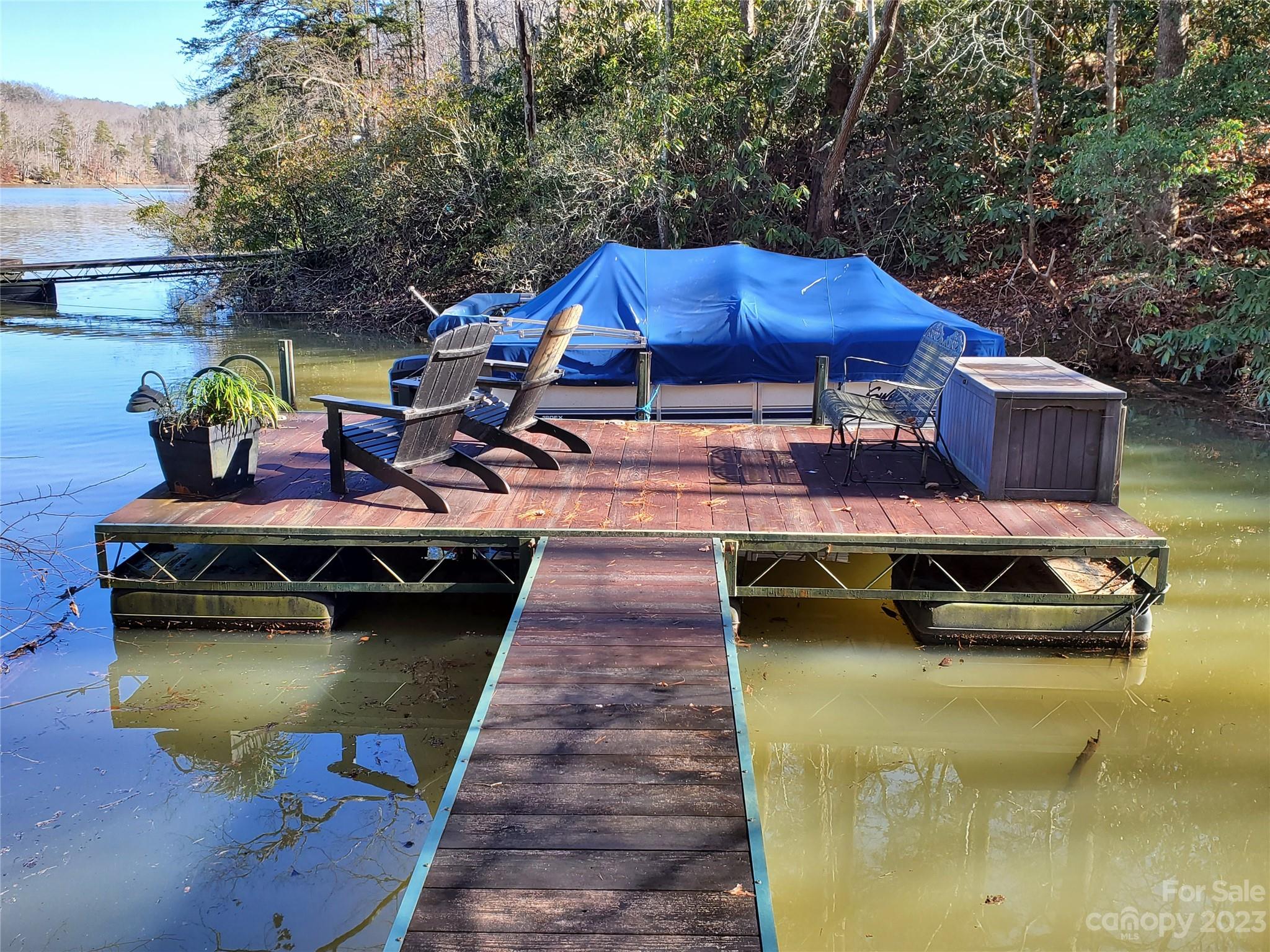 Lake Adger - Residential