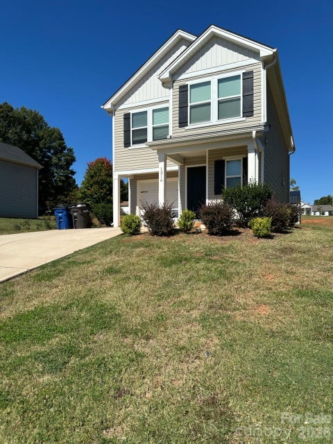 Photo of 1316 Yadkin Street, Statesville, NC 28677 (MLS # 4436174)