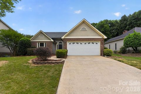 Photo of 3055 River Ridge Drive, Gastonia, NC 28056 (MLS # 4377164)