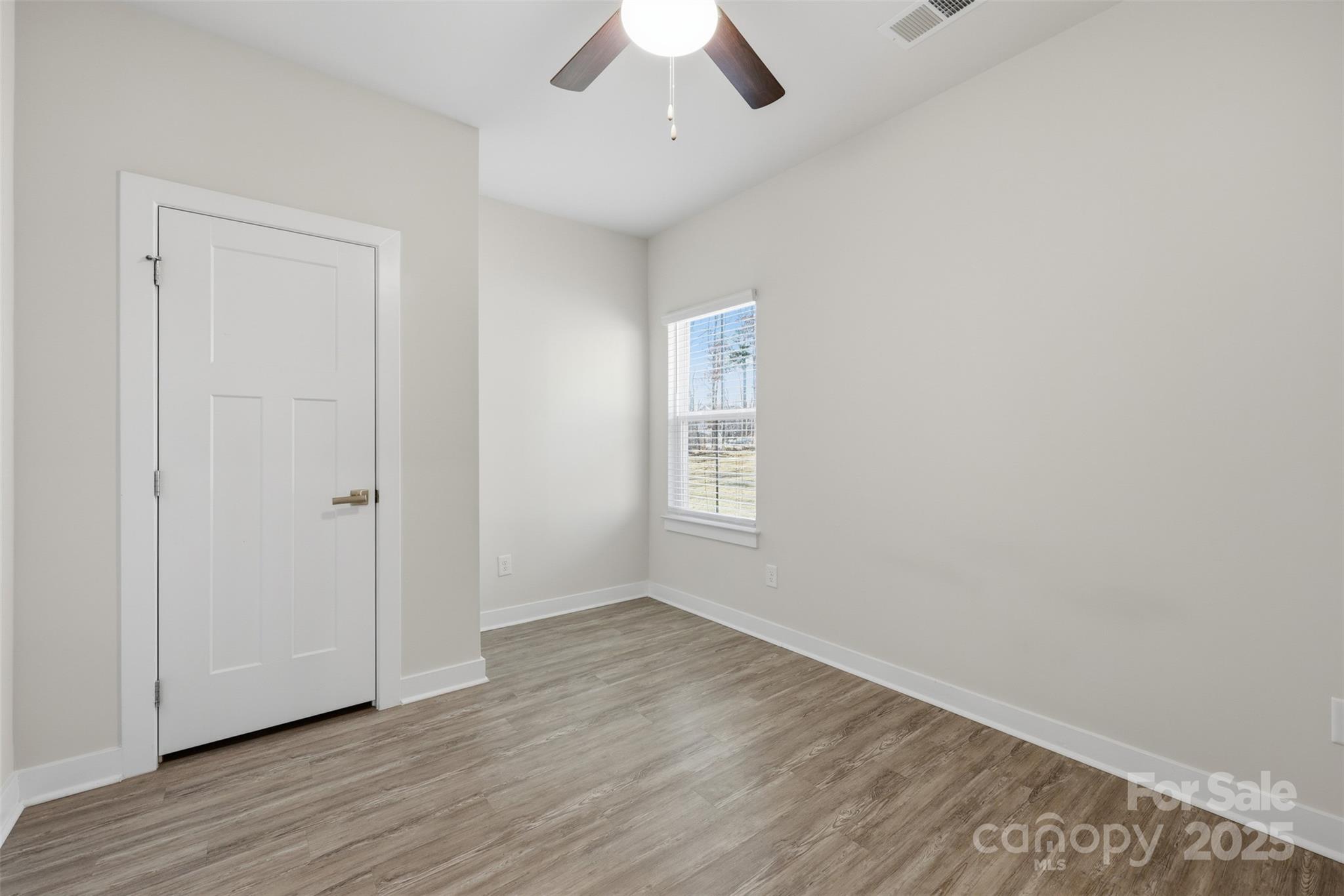 Holcomb Woods - Residential