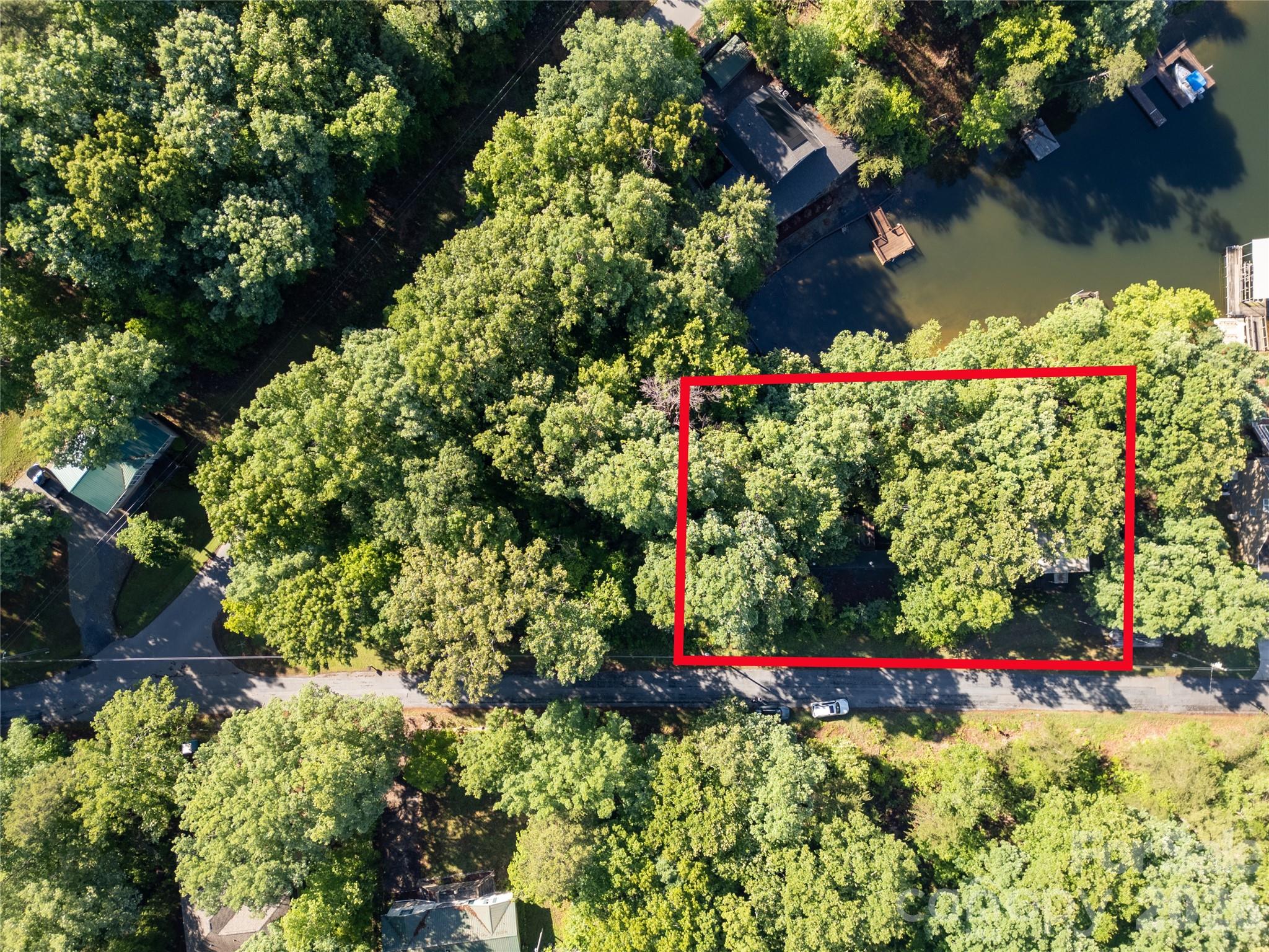 292 N Shoreline Drive