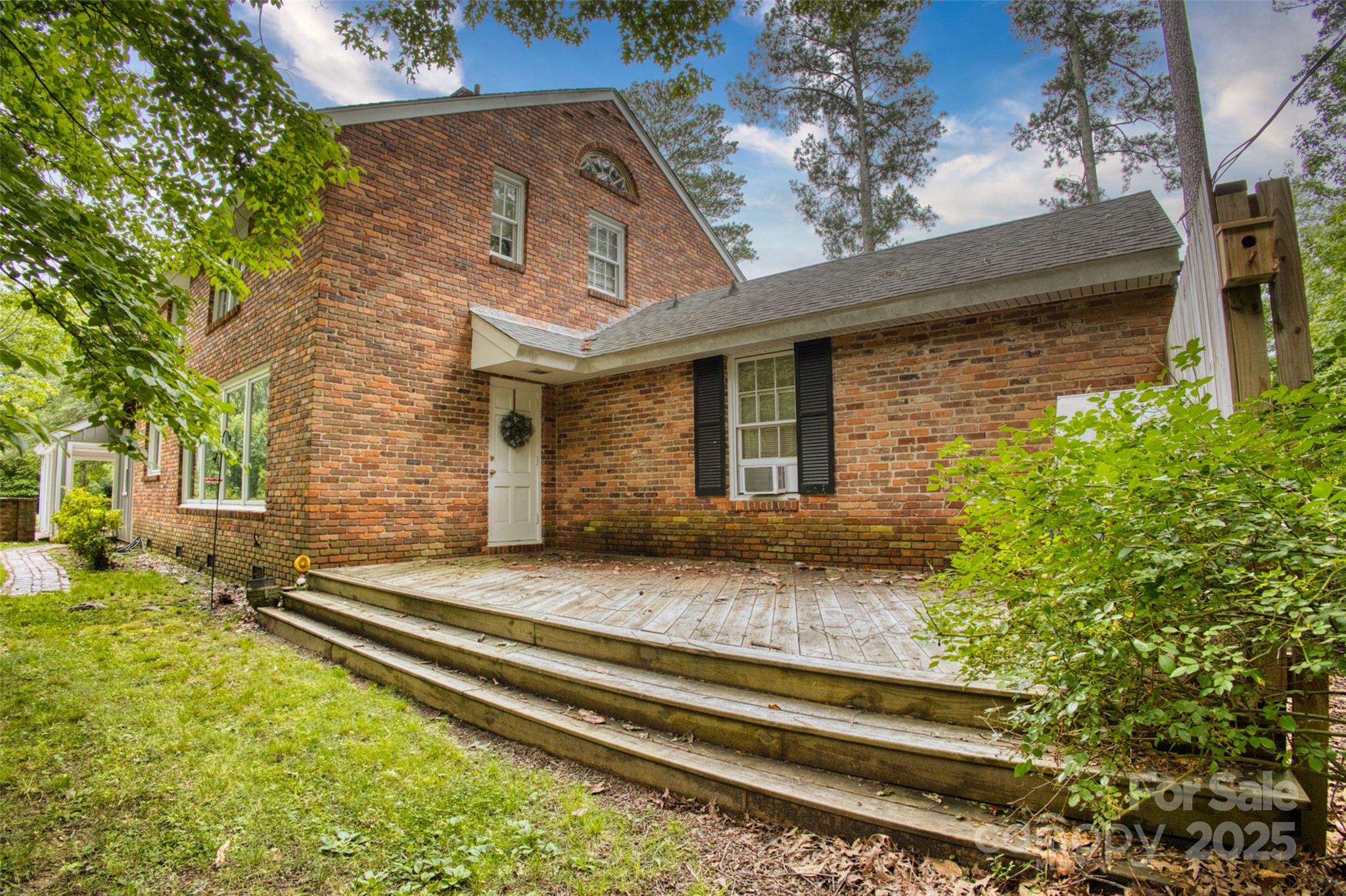 Forest Hills - Residential